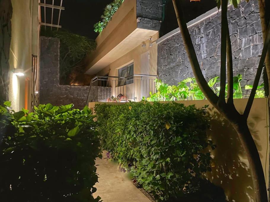 Luxury Oceanview Villa de Nava with heated private pool