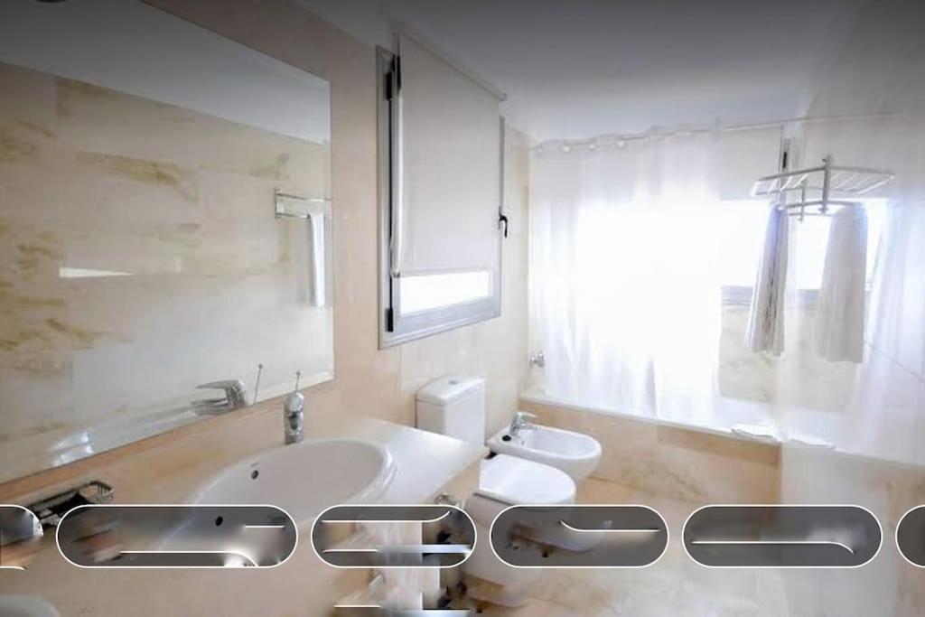 Luxury Oceanview Villa de Nava with heated private pool