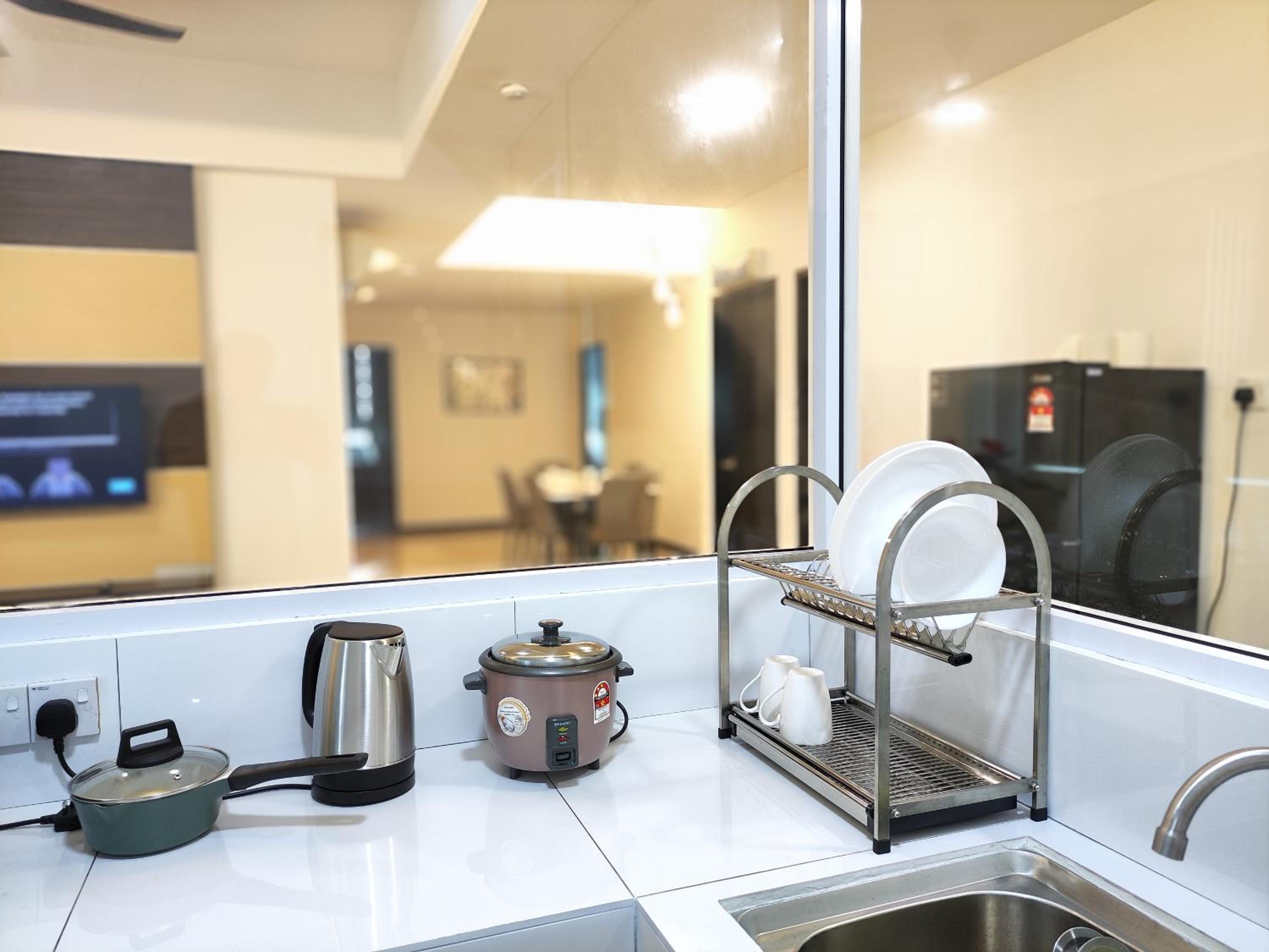 Sibu Q2 Homestay -1st Floor, 4 Rooms 5 Beds photo 5