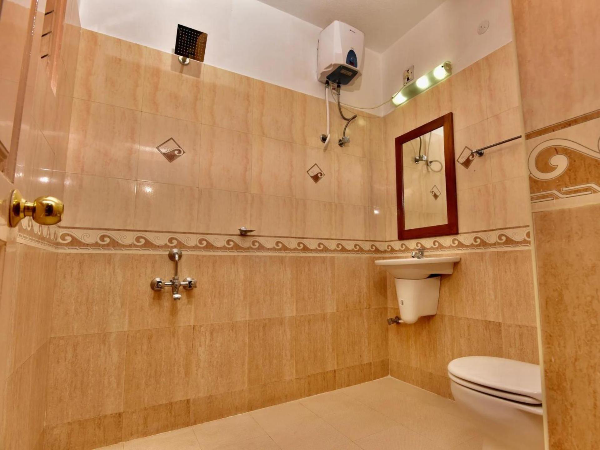 HiveStay Kuvathur