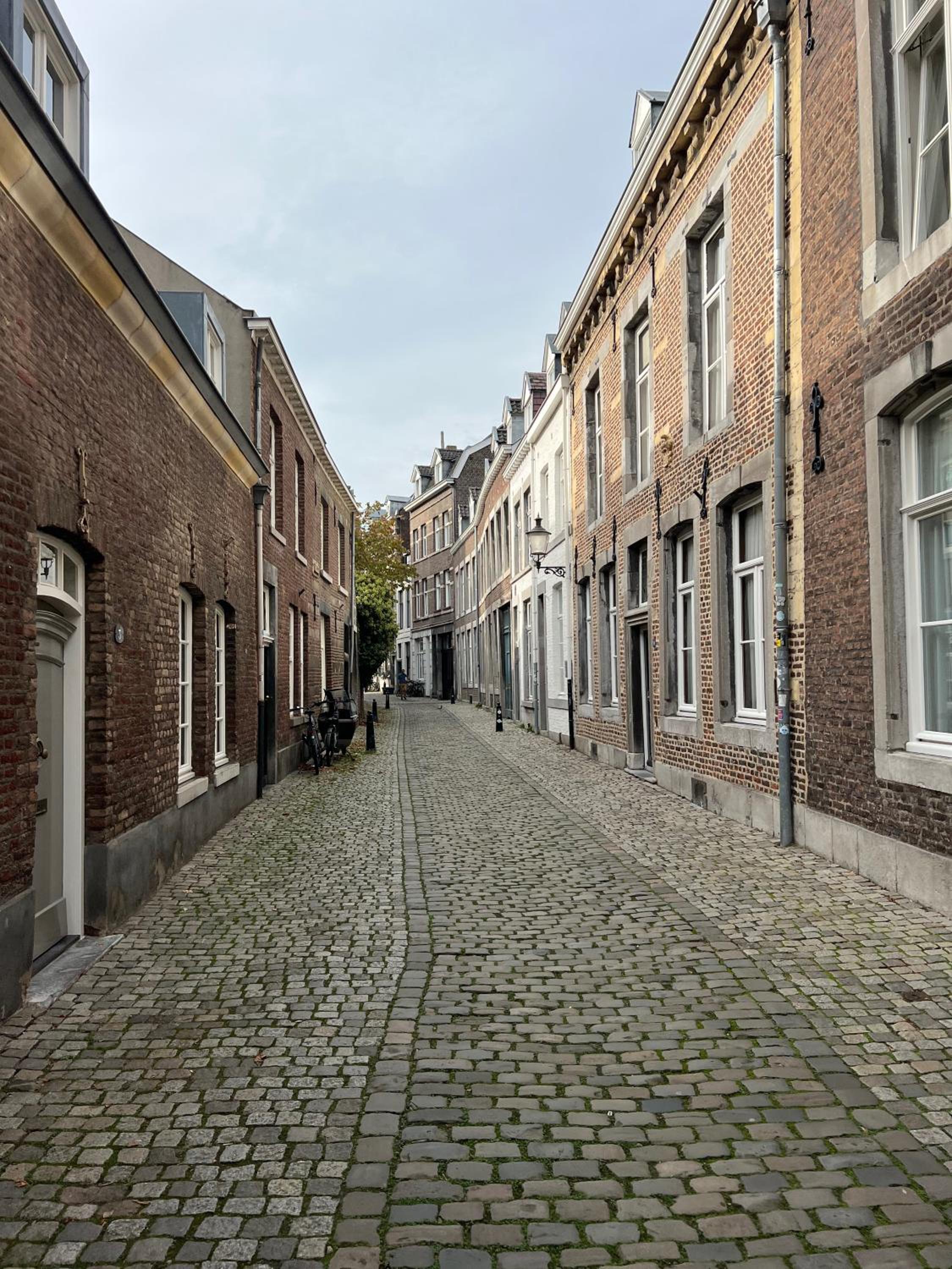 Monumentale stadswoning in hartje binnenstad view 2