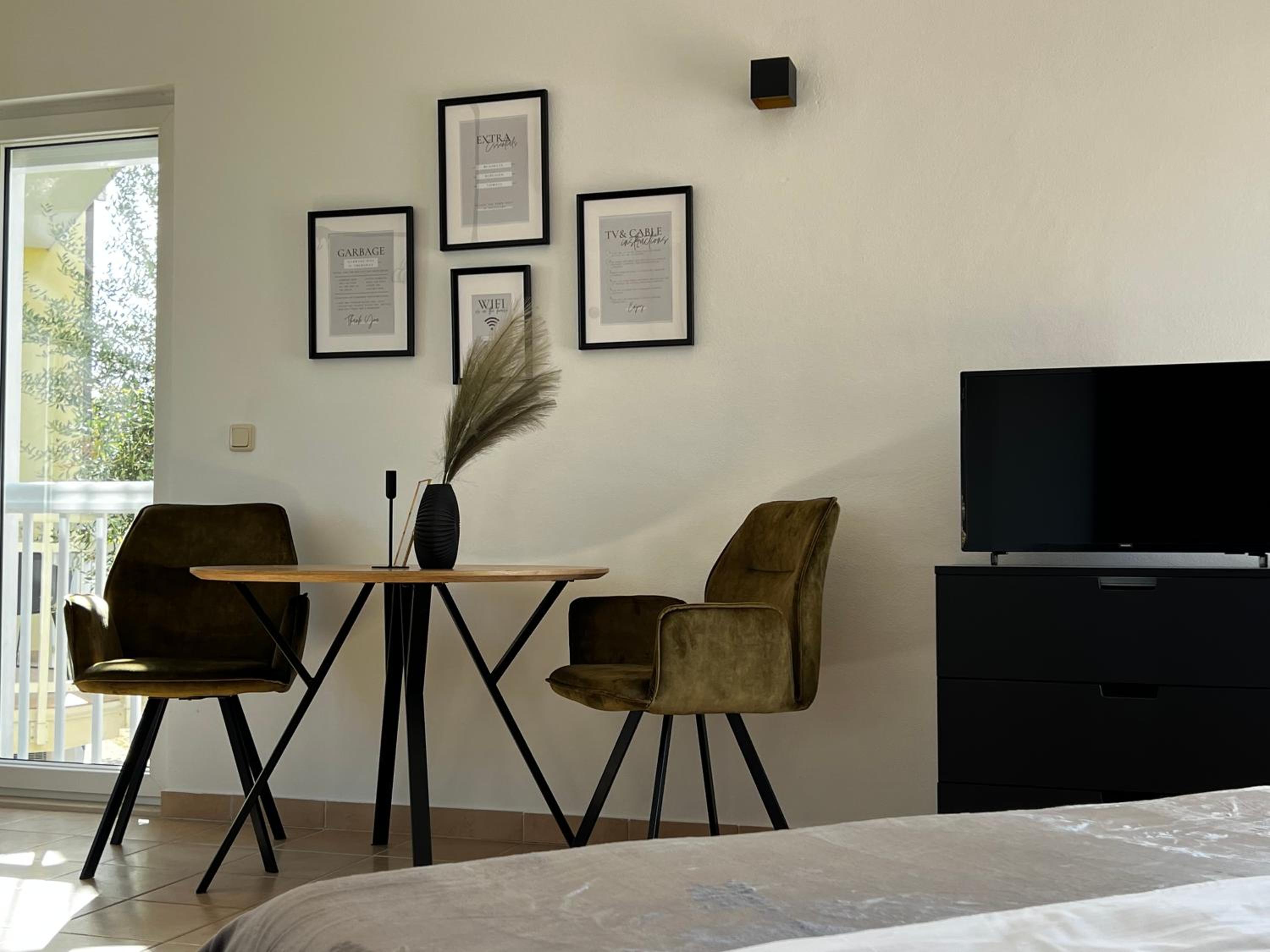 Kavajin Rooms