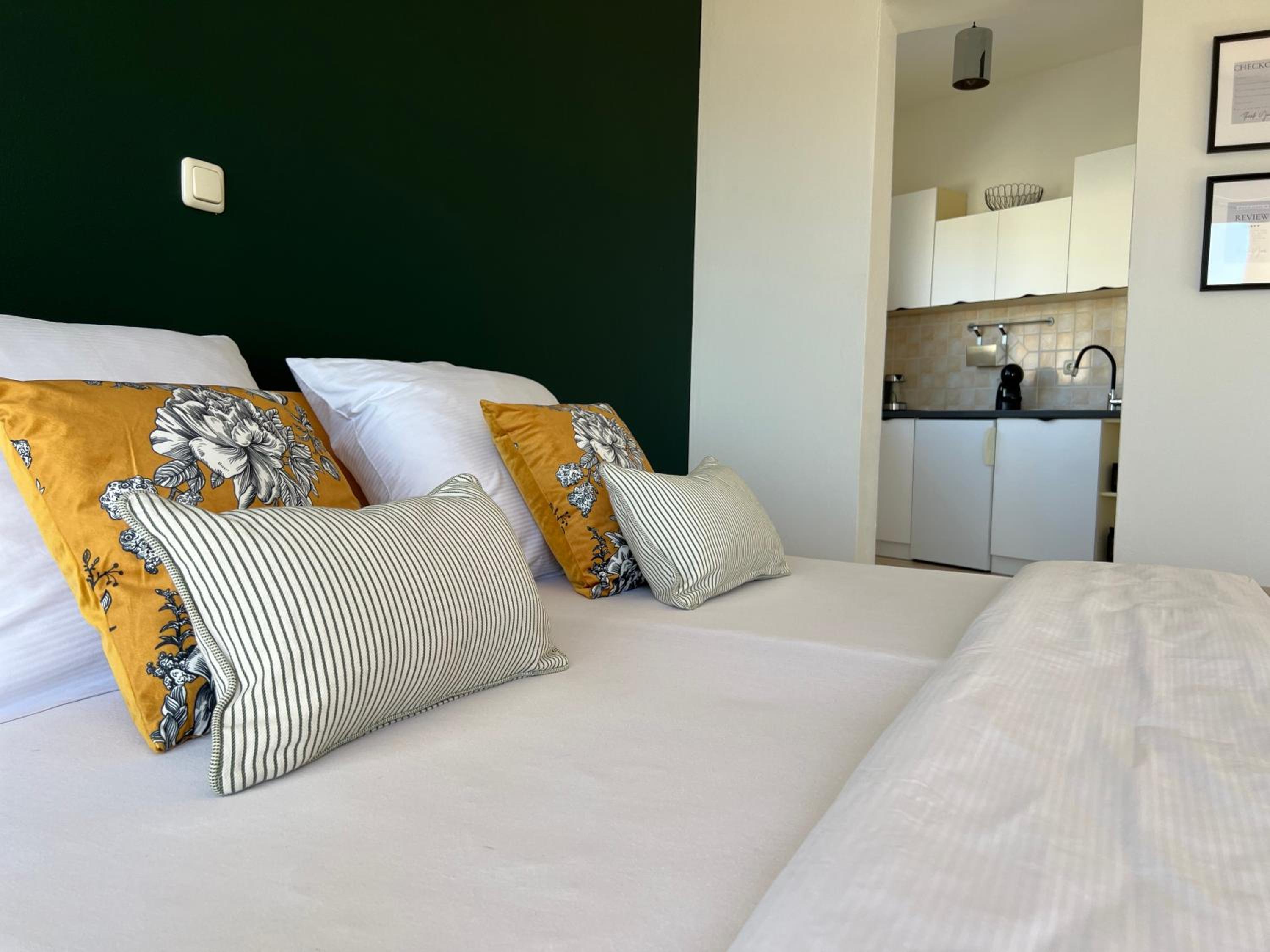 Kavajin Rooms