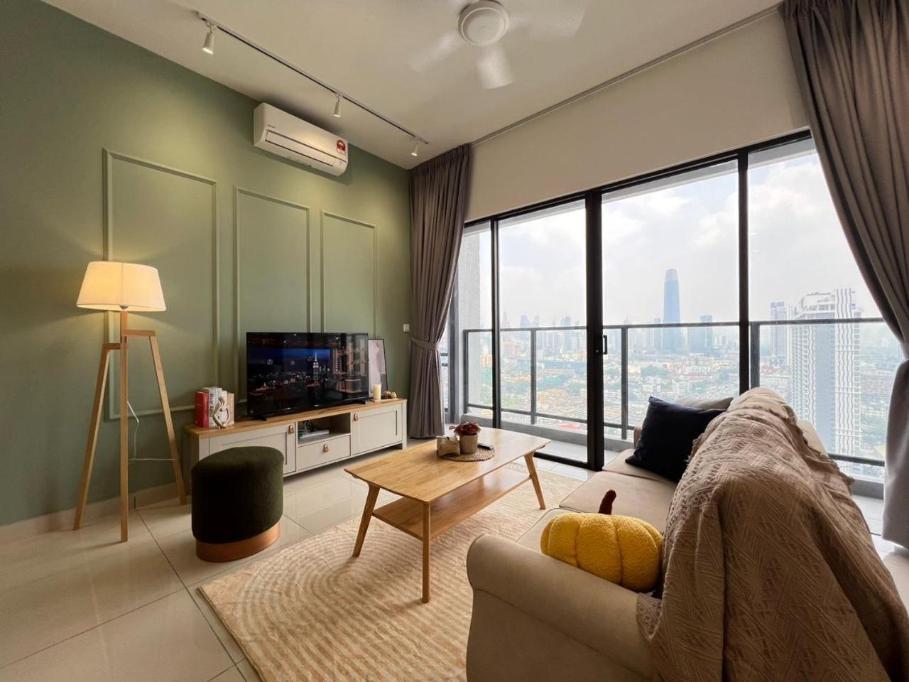KLCity & KLCC View Modern Style 2R2B - 6 pax