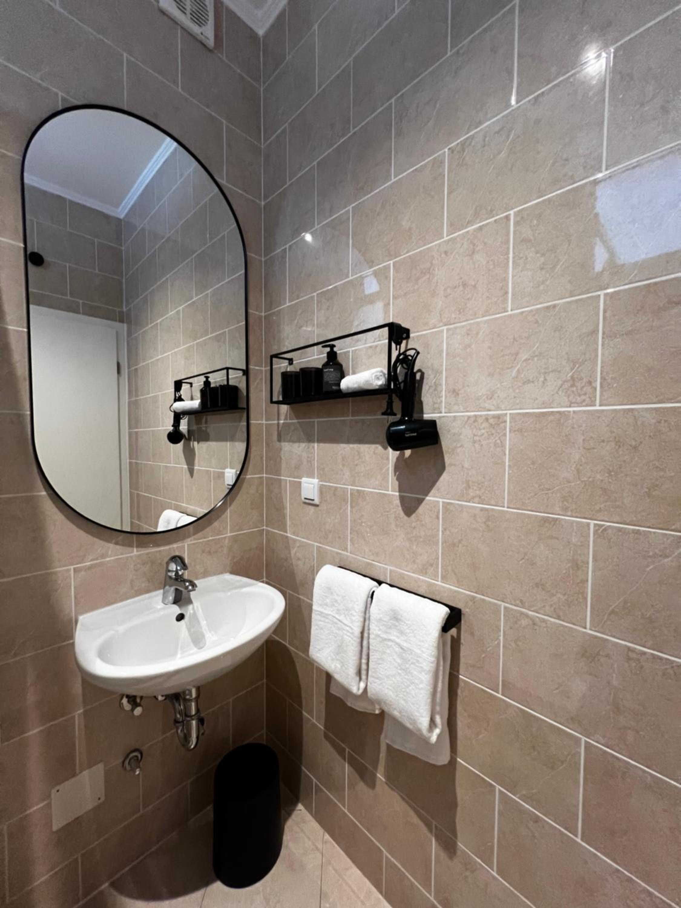 Kavajin Rooms