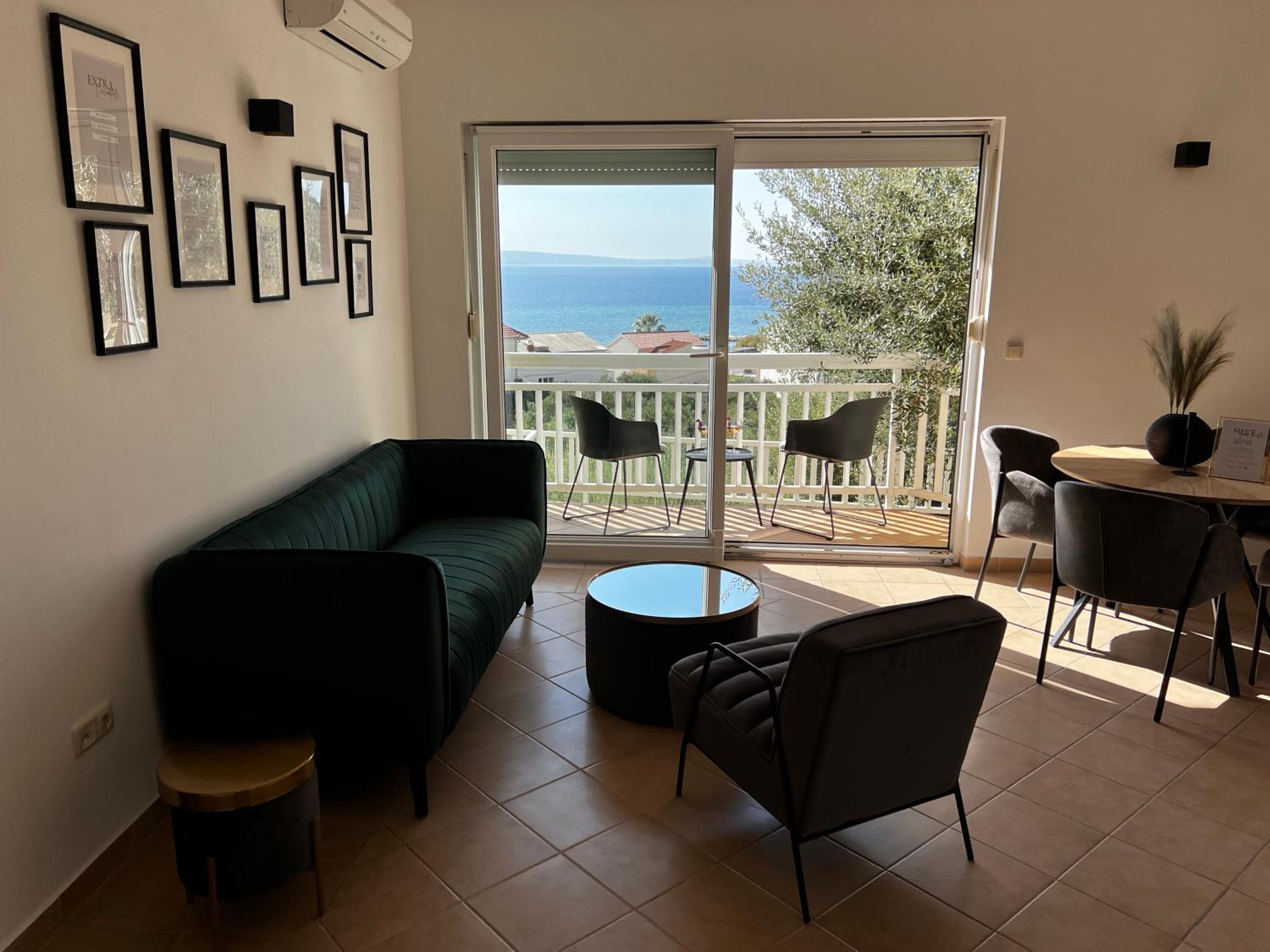 Kavajin Rooms