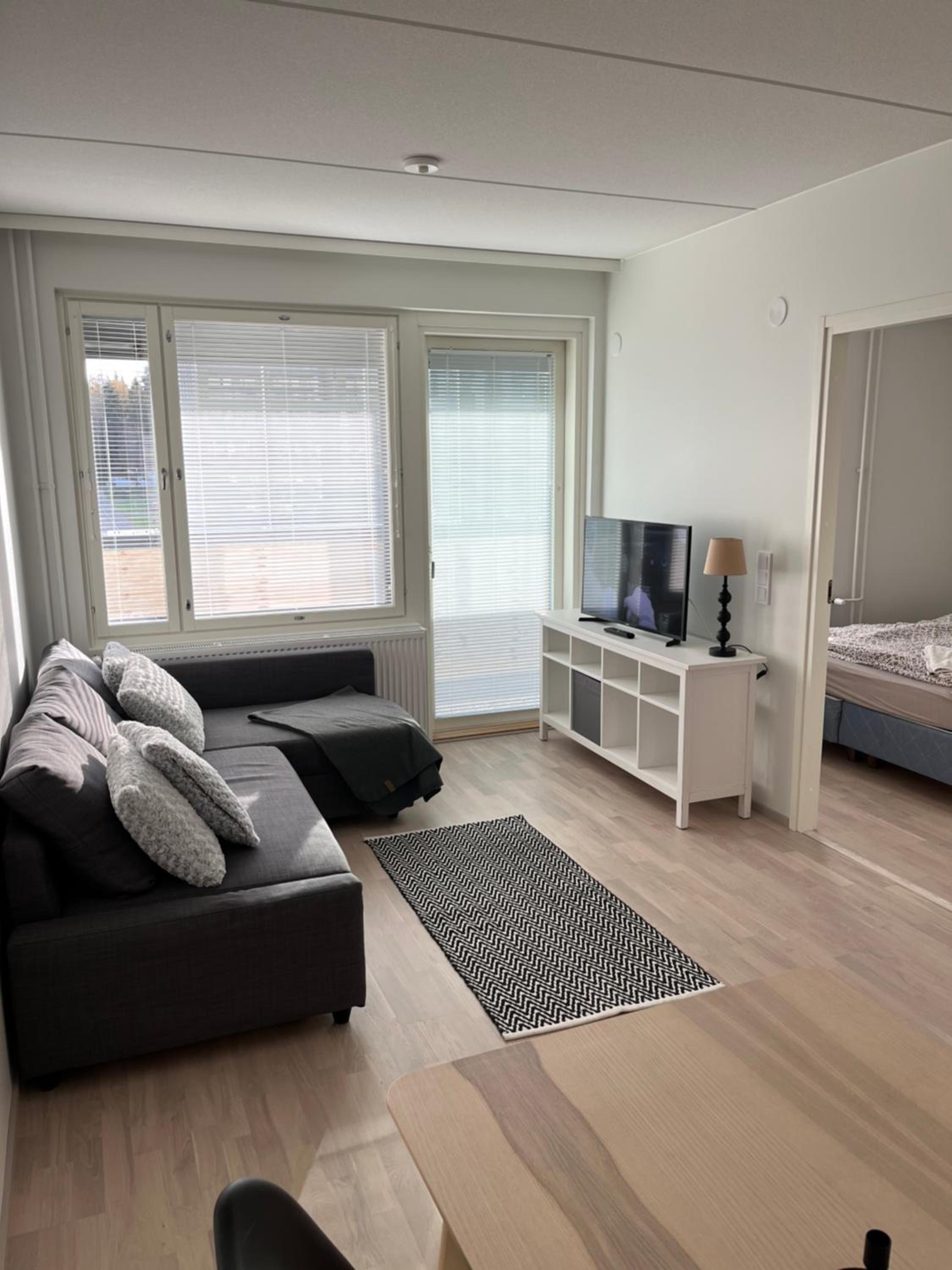 New built One bedroom Apartment nearby Train station