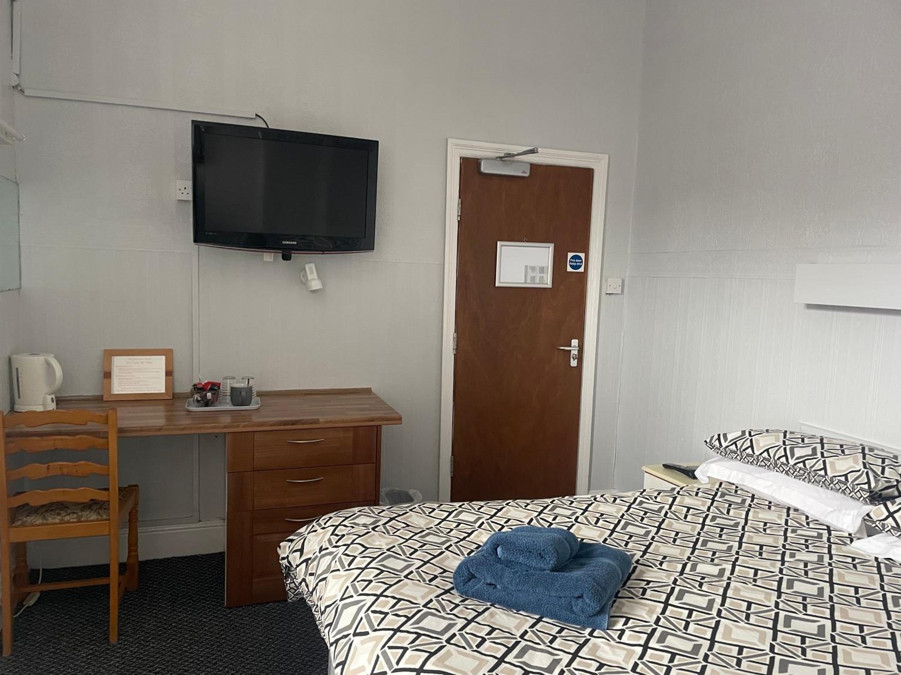 earlsmere hotel