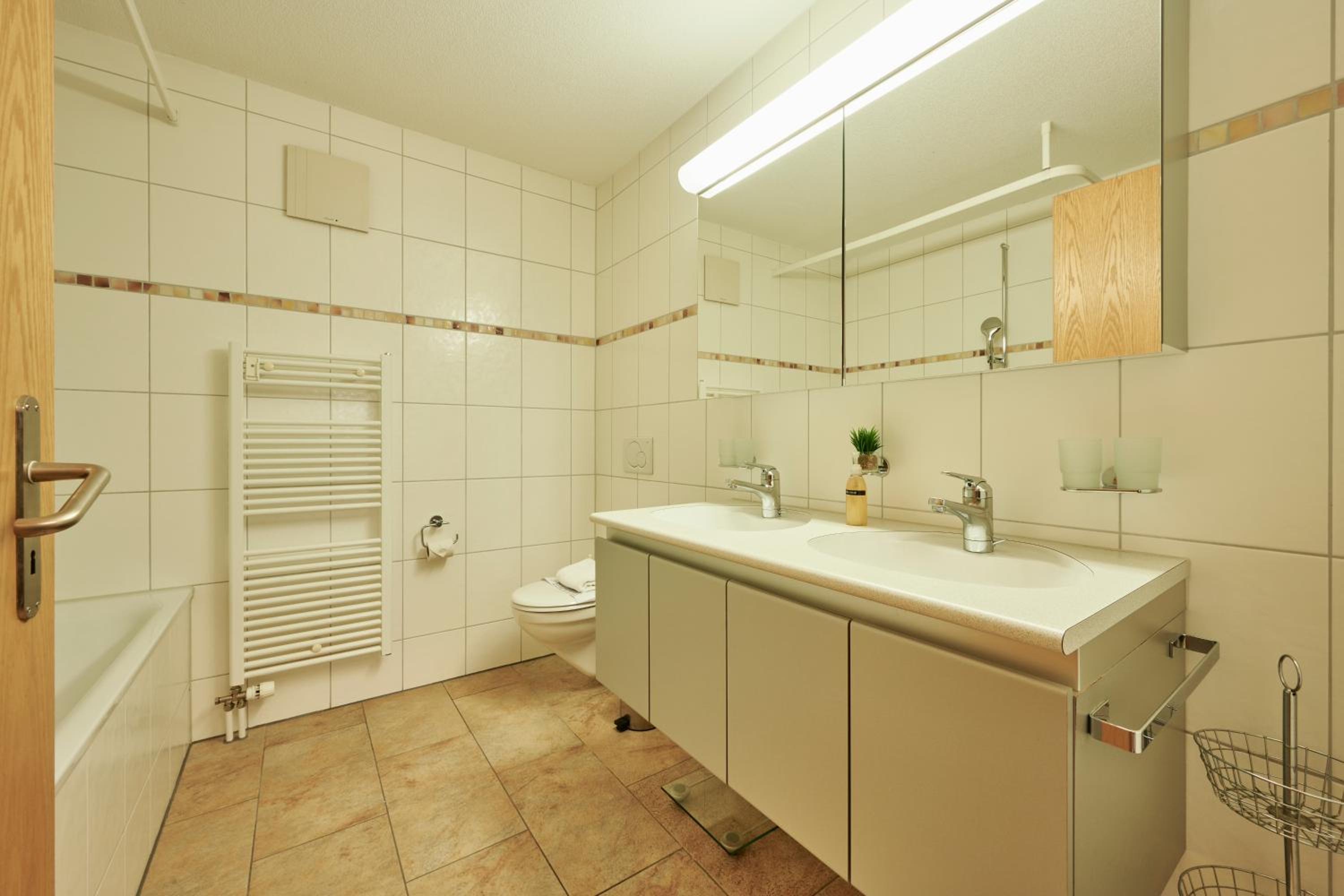 Apartment Silberhorn, outstanding view, spacious, family friendly