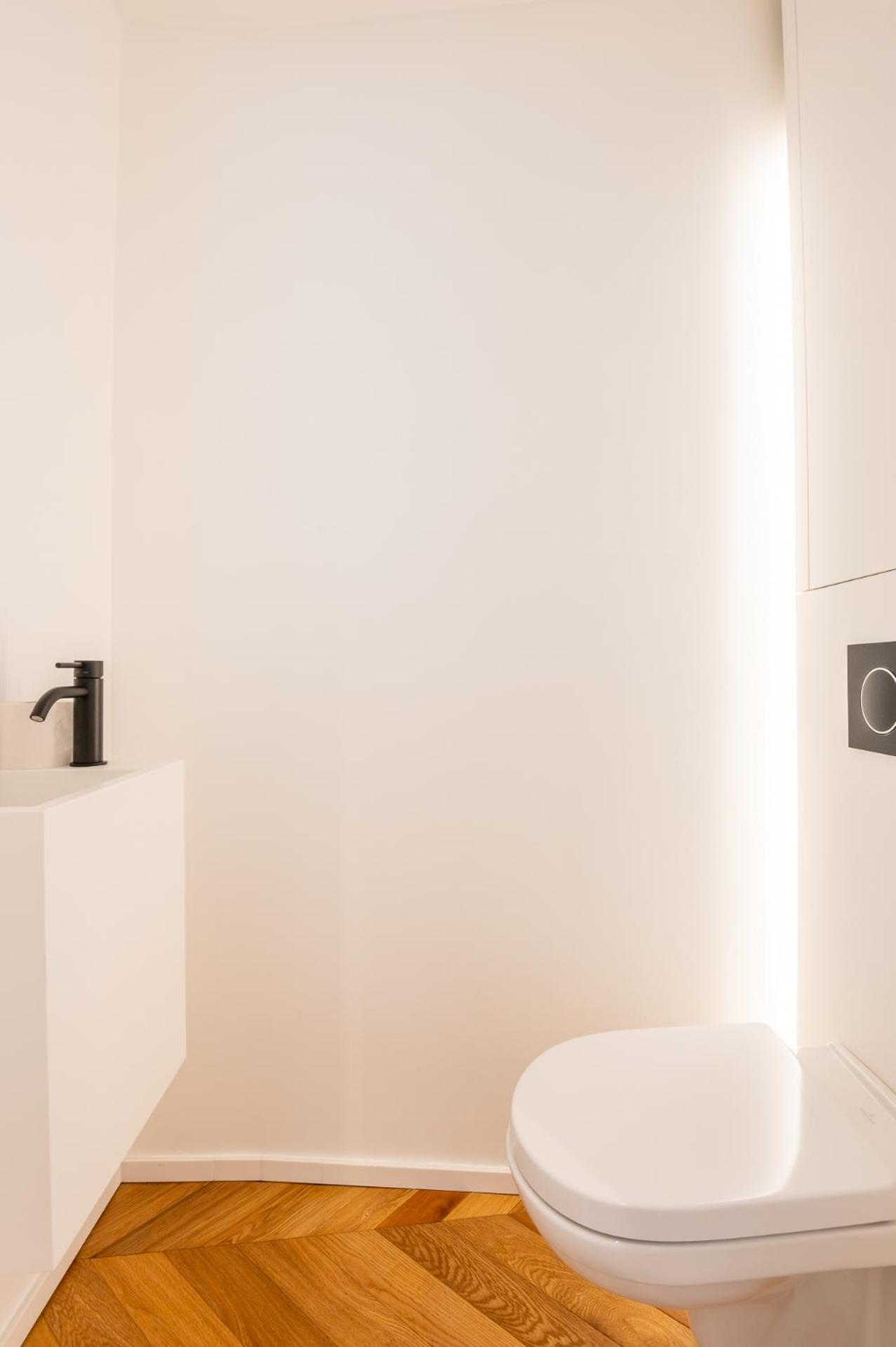 Dunvegan - City centre luxurious apartment for 5
