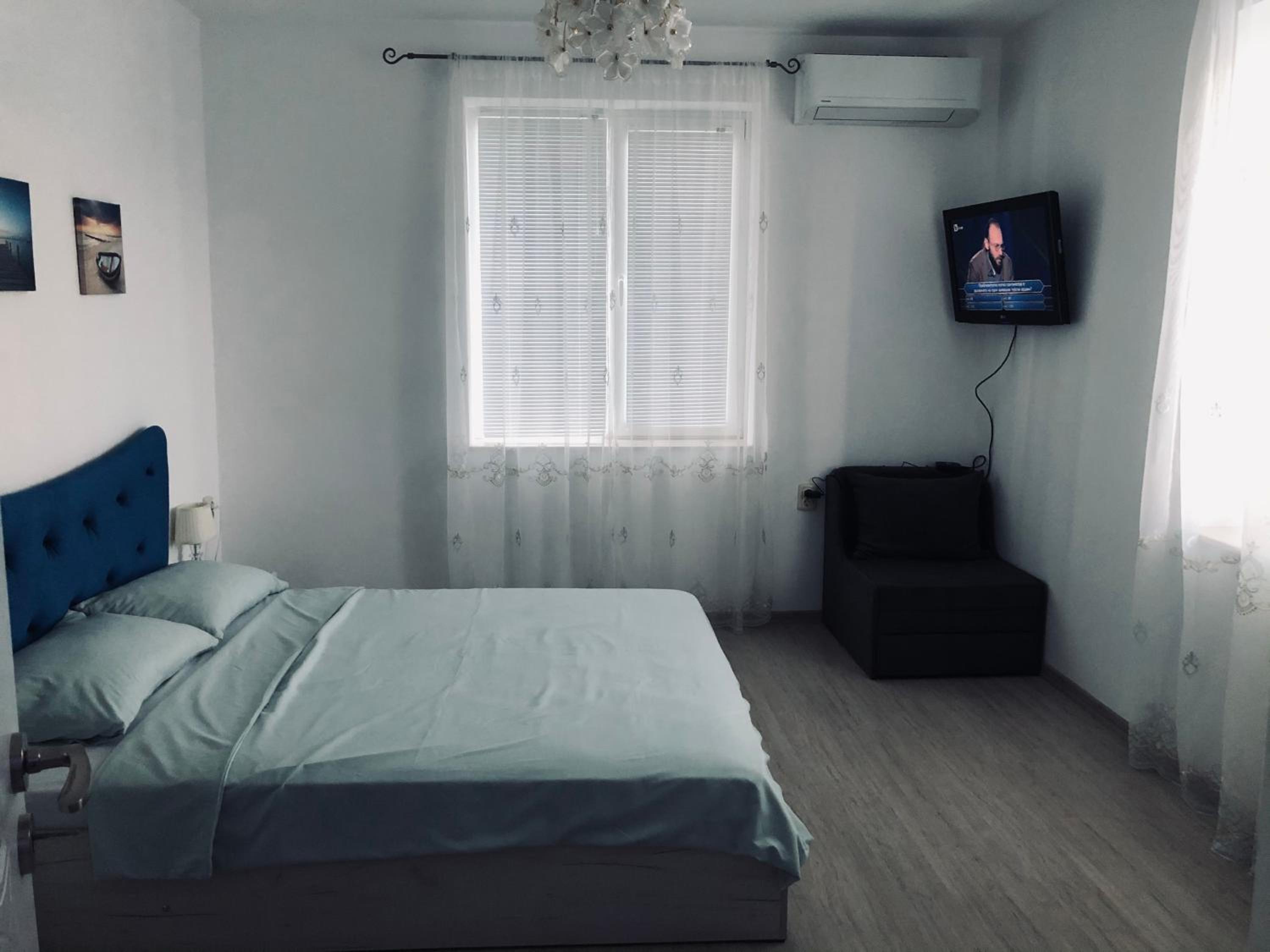 Bluemoon-Apartment with Parking