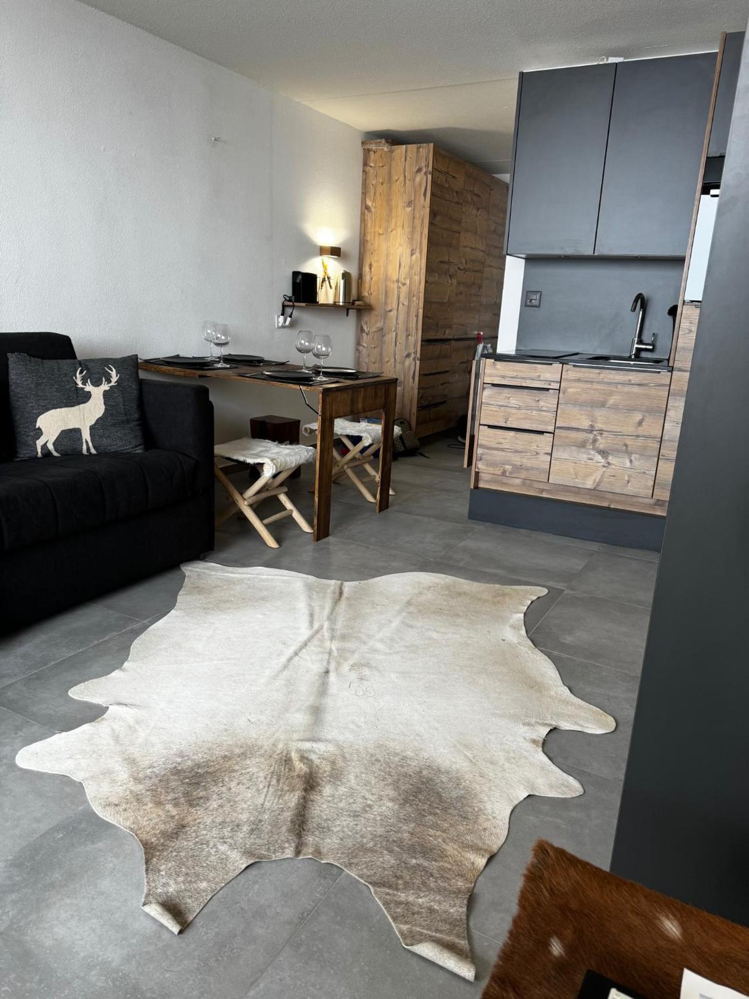 Superbe studio Anzère, rénové, au pied des pistes view 4
