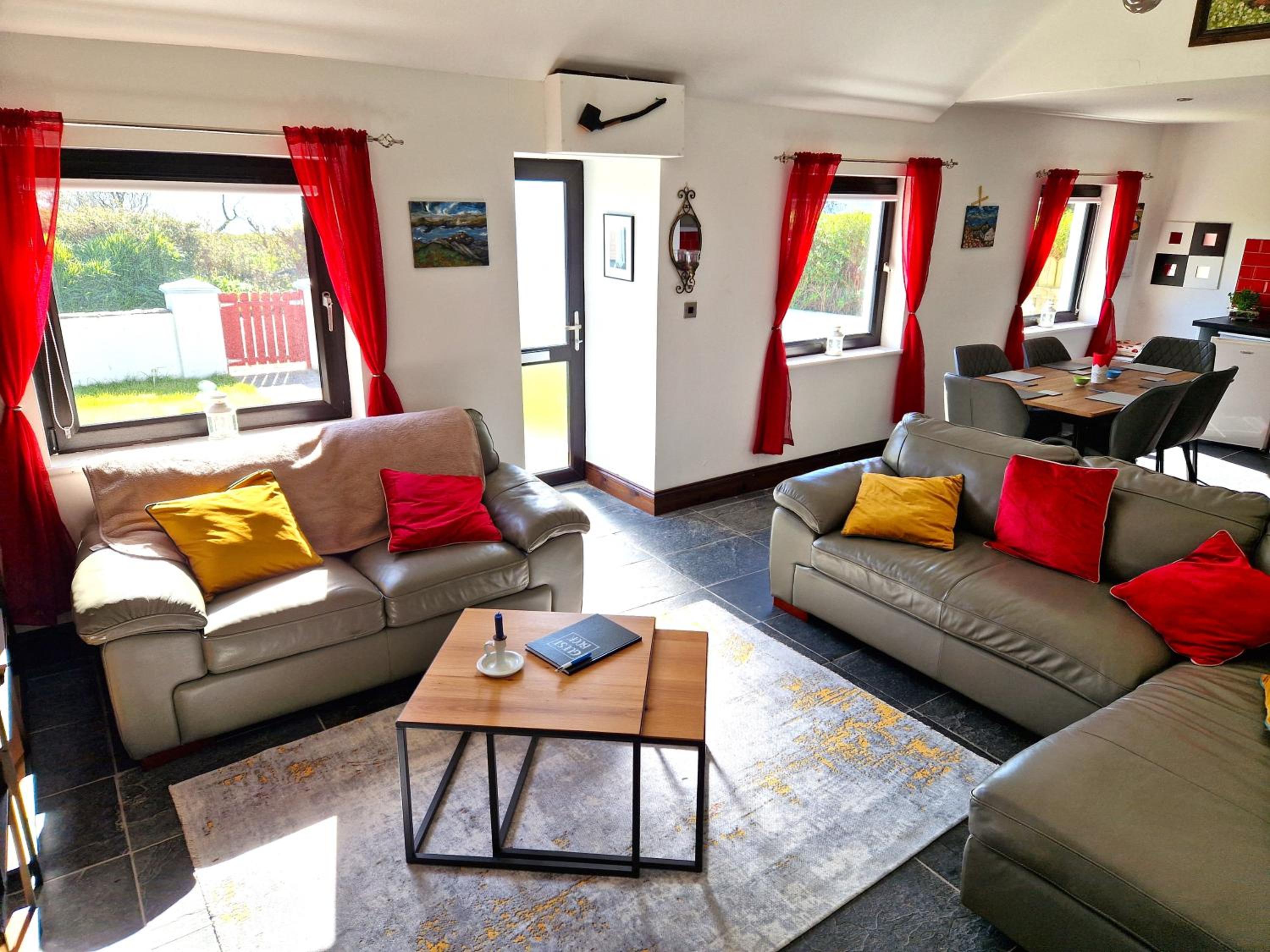 Shore Cottage on Valentia Island - Cosy comfort at the sea in Kerry view 2