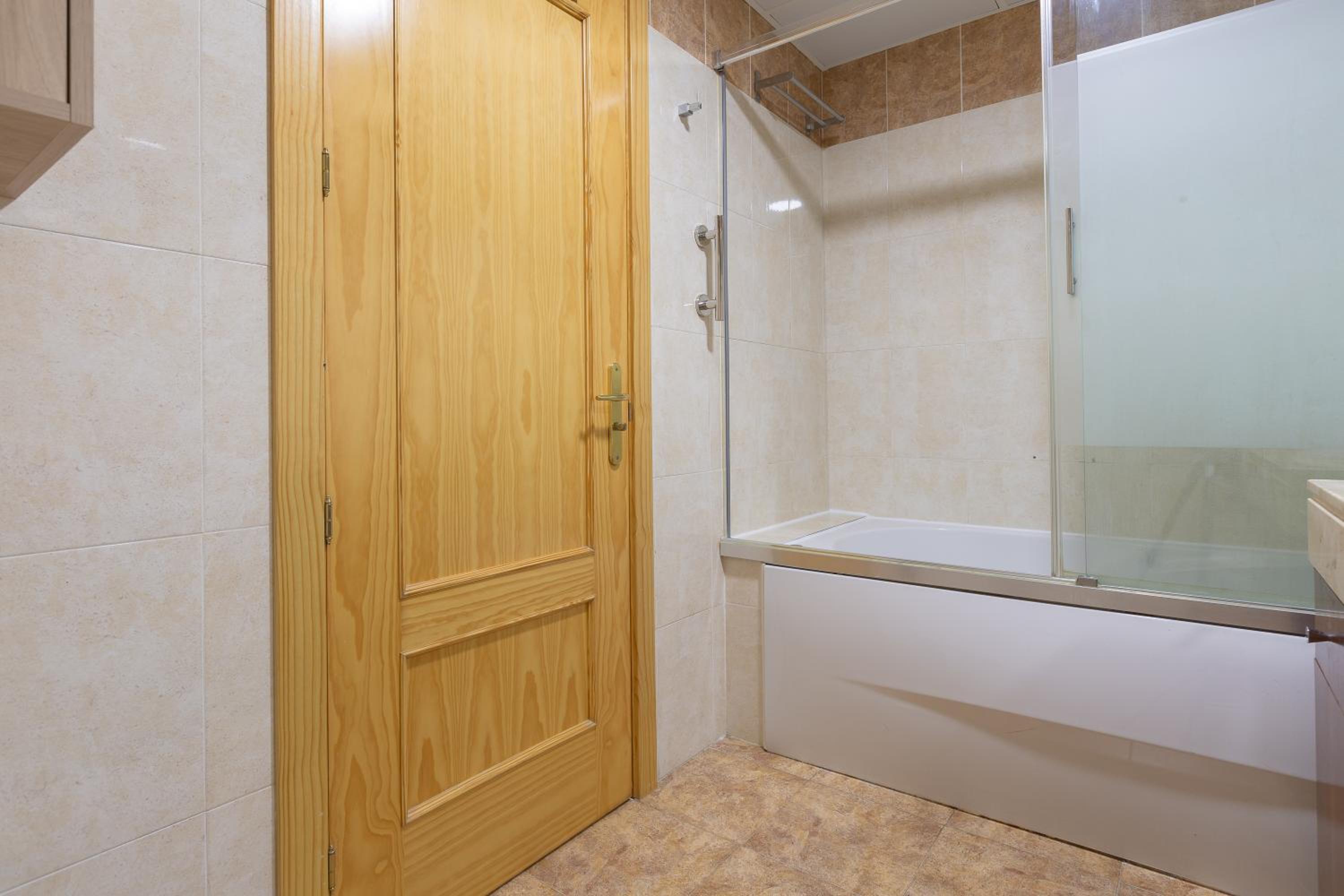 Balcón de Picasso: Bright apartment with incredible views