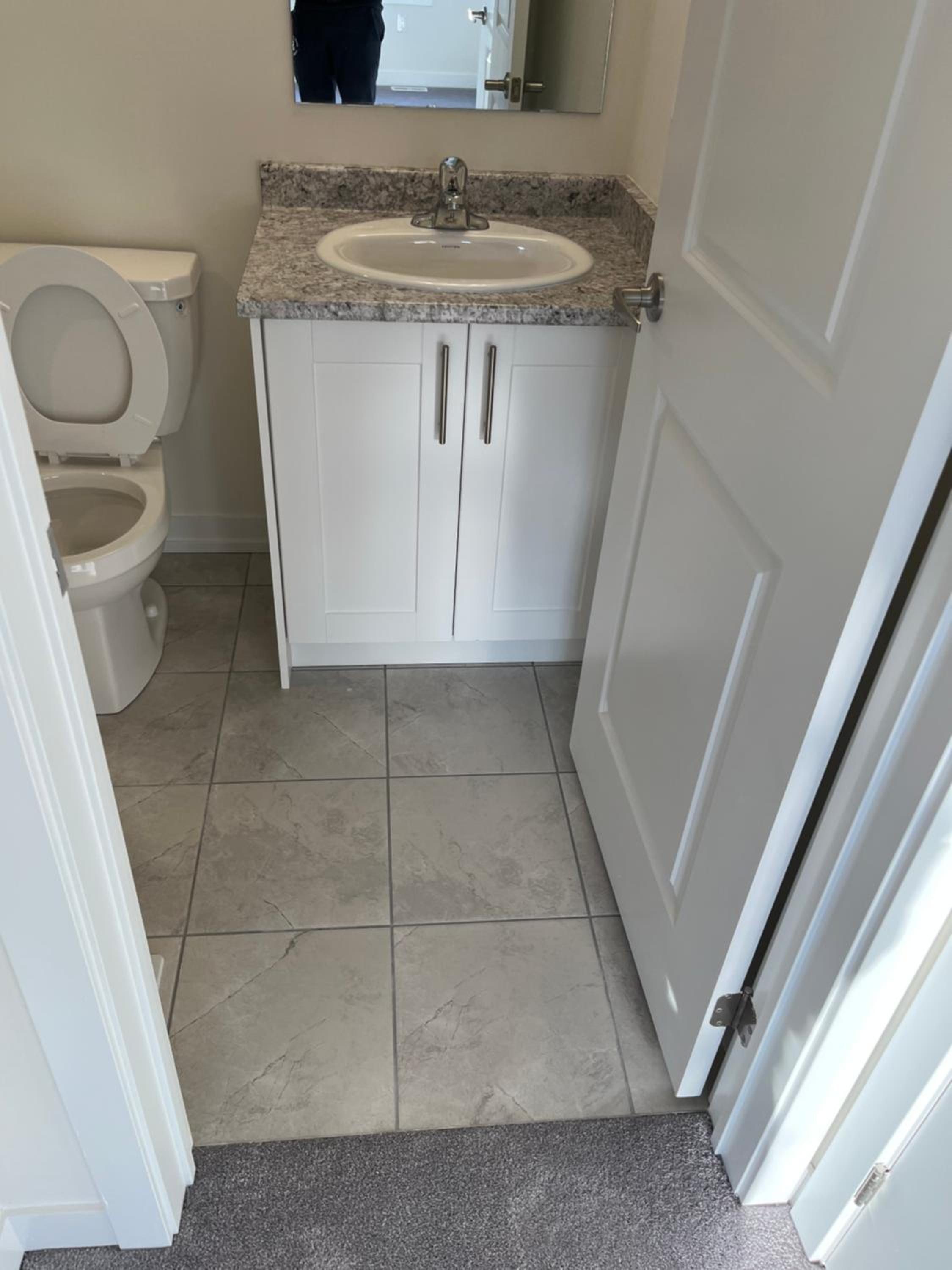 Luxury Townhouse In Milton
