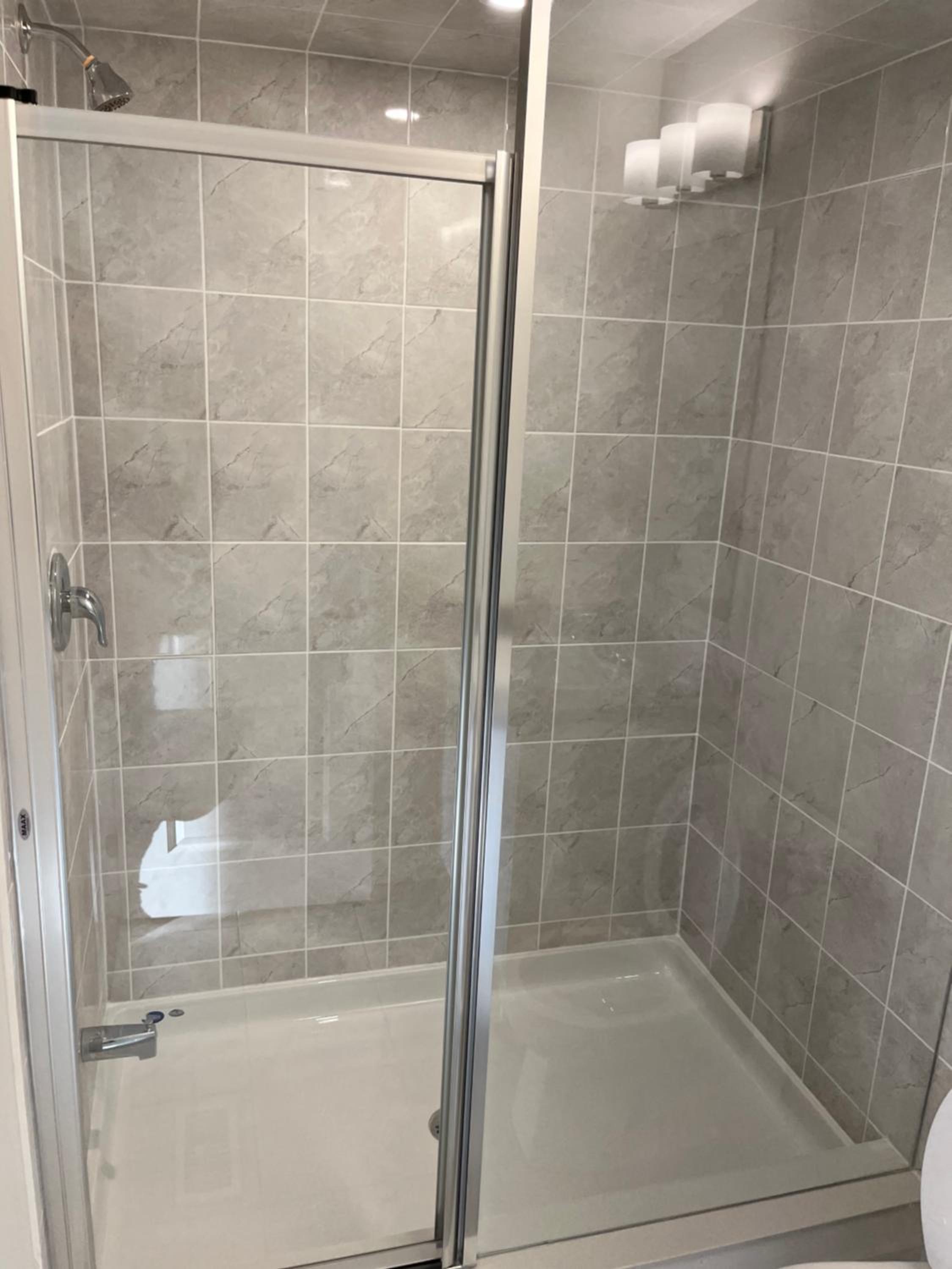 Luxury Townhouse In Milton