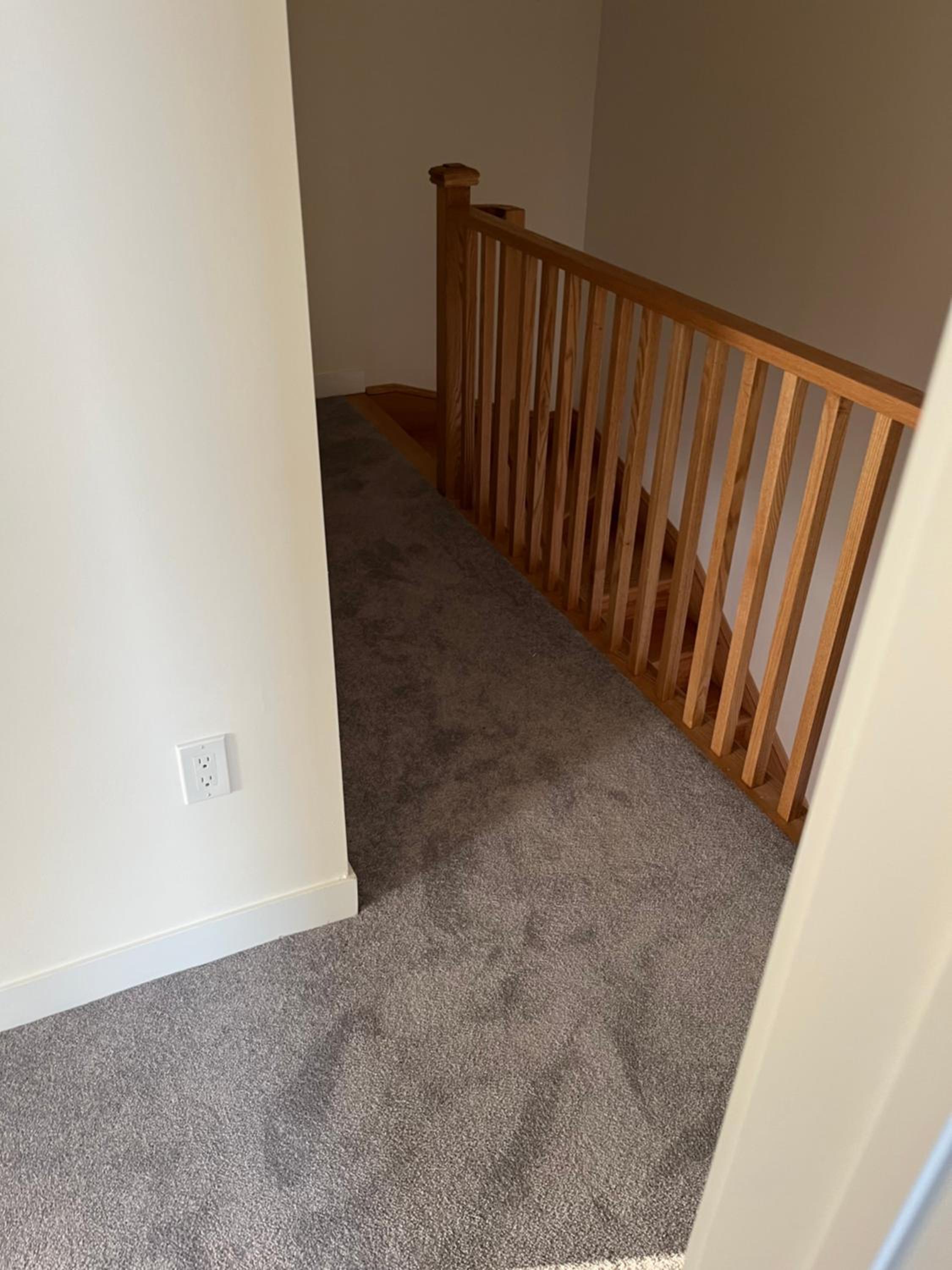 Luxury Townhouse In Milton