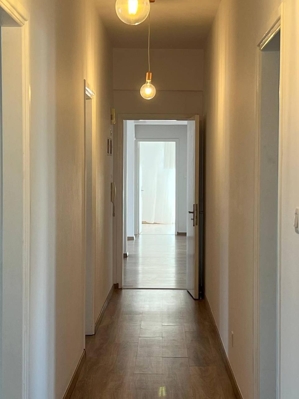 Sunny Rooms