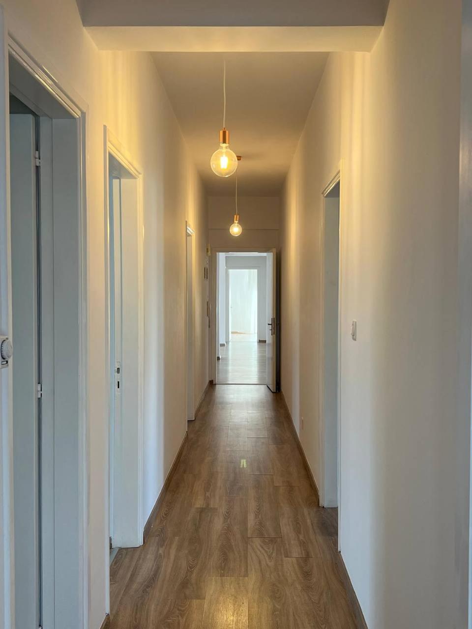 Sunny Rooms
