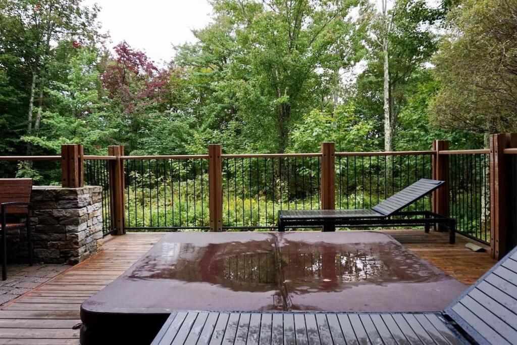 Ski In/Ski Out Luxury Tremblant Chalet