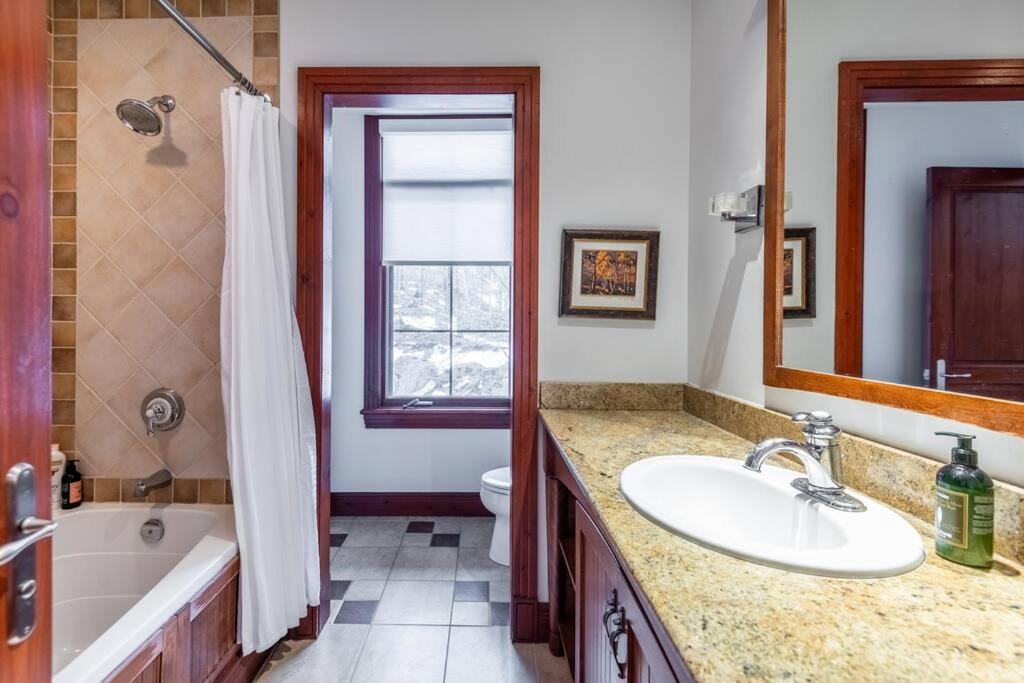 Ski In/Ski Out Luxury Tremblant Chalet
