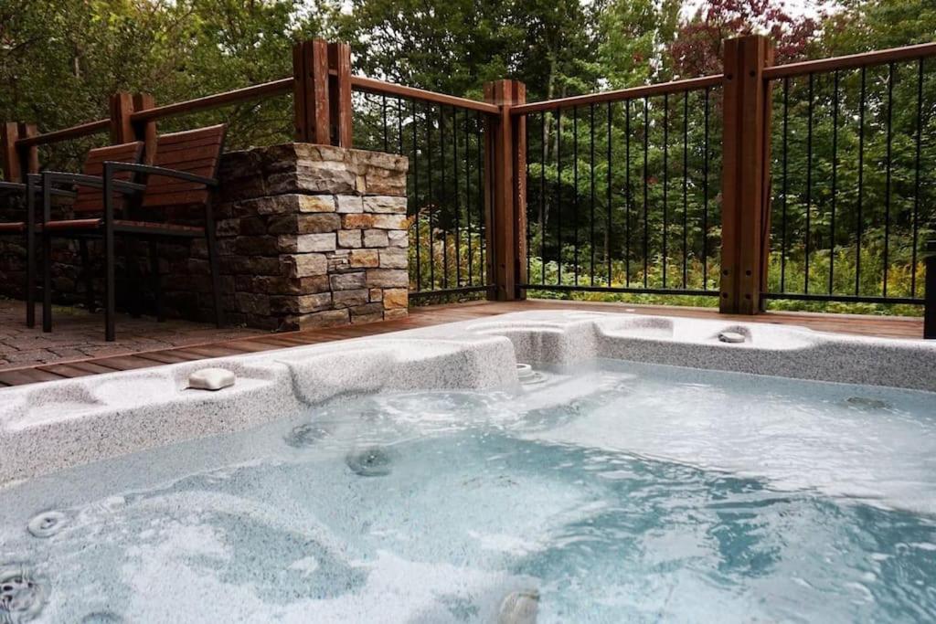 Ski In/Ski Out Luxury Tremblant Chalet