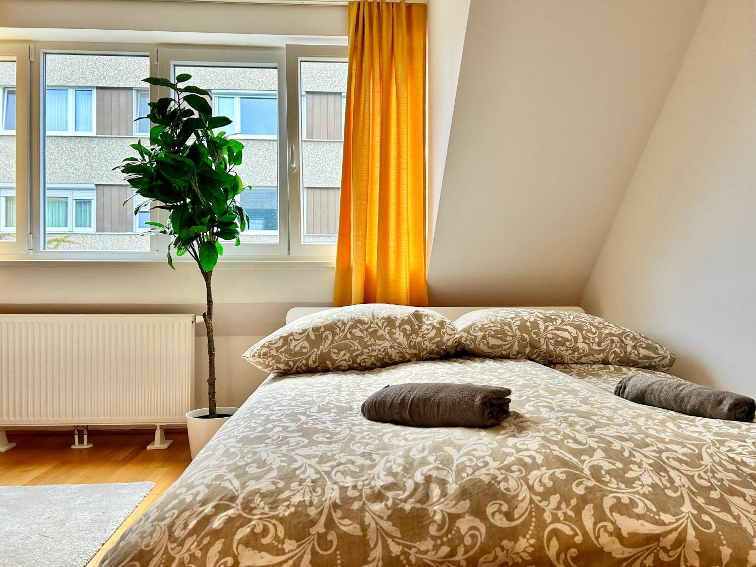 Premium 80 m2 Rooftop Apartment - 5 min to Center