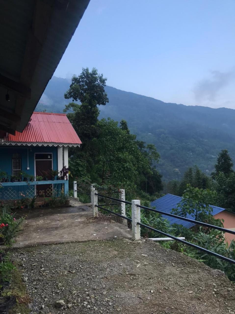 Mamring Home stay - Philamon Mukhia view 5