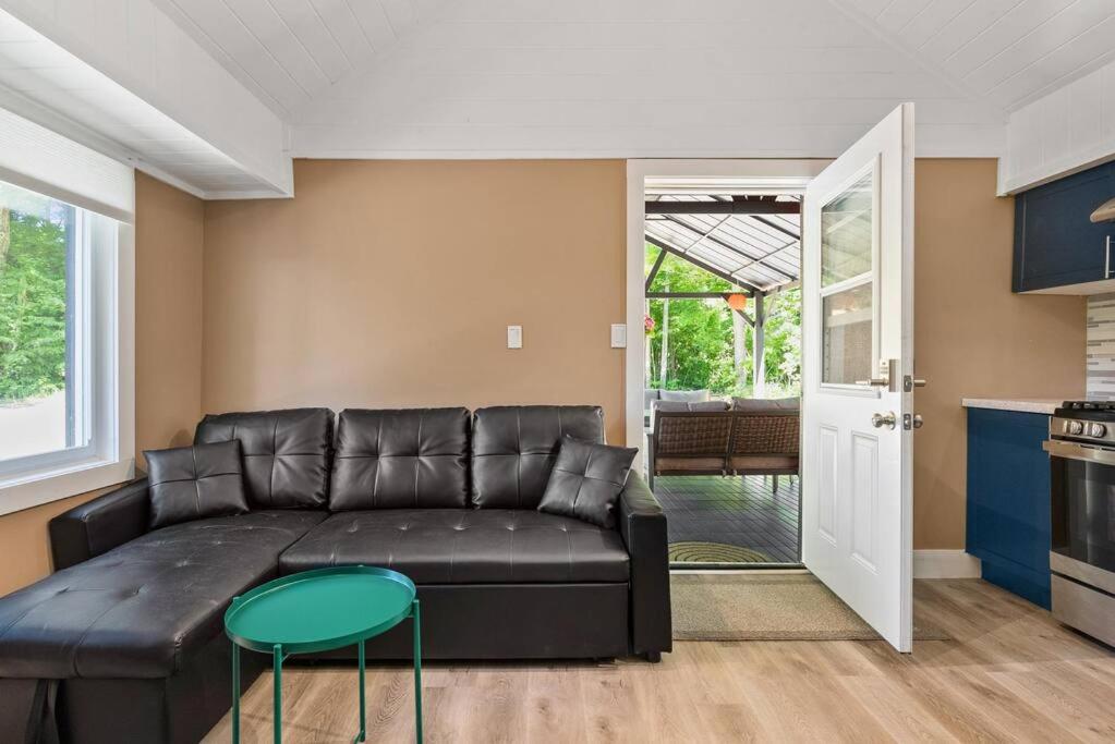 Deer Den cottage in Huntsville