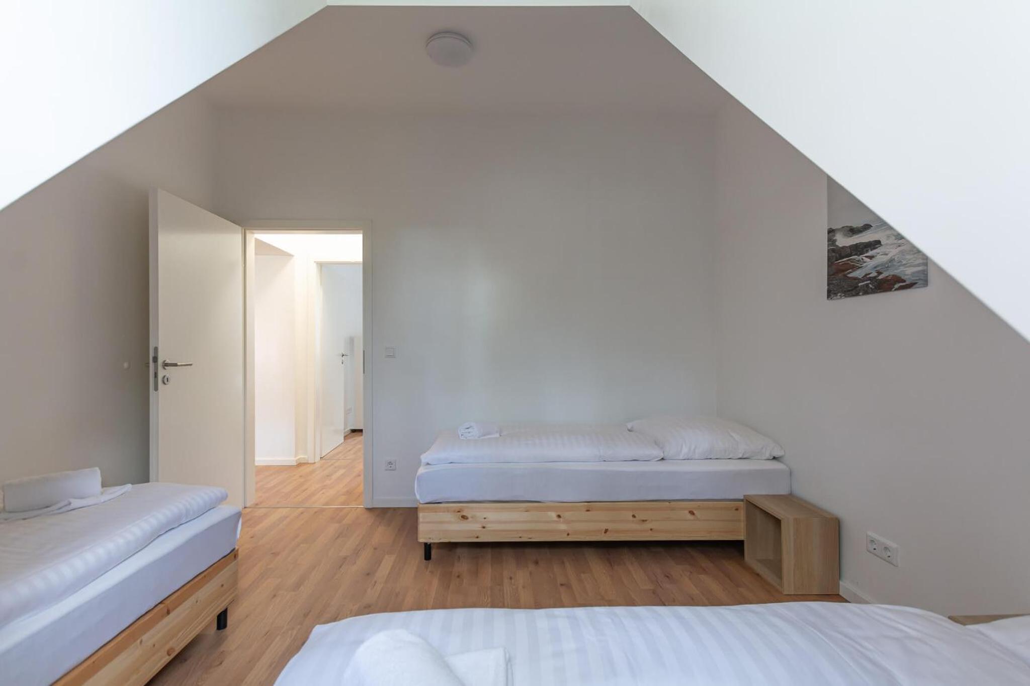 T&K Apartments - DUISBURG - AREAL GOETHE 4 Zimmer Maisonetten mit Privatparkplätzen