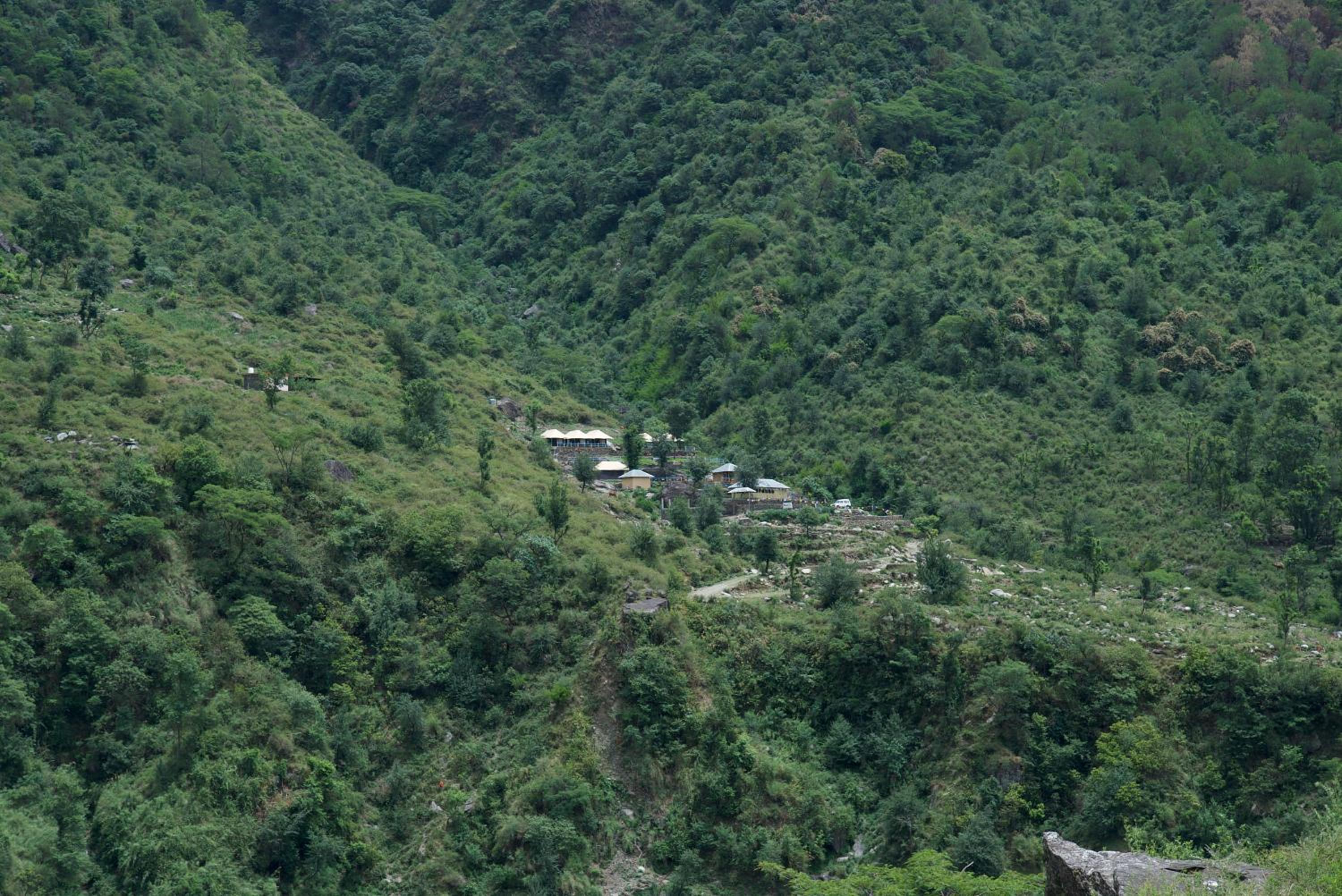 Beaumont Glamping Eco Resort view 4