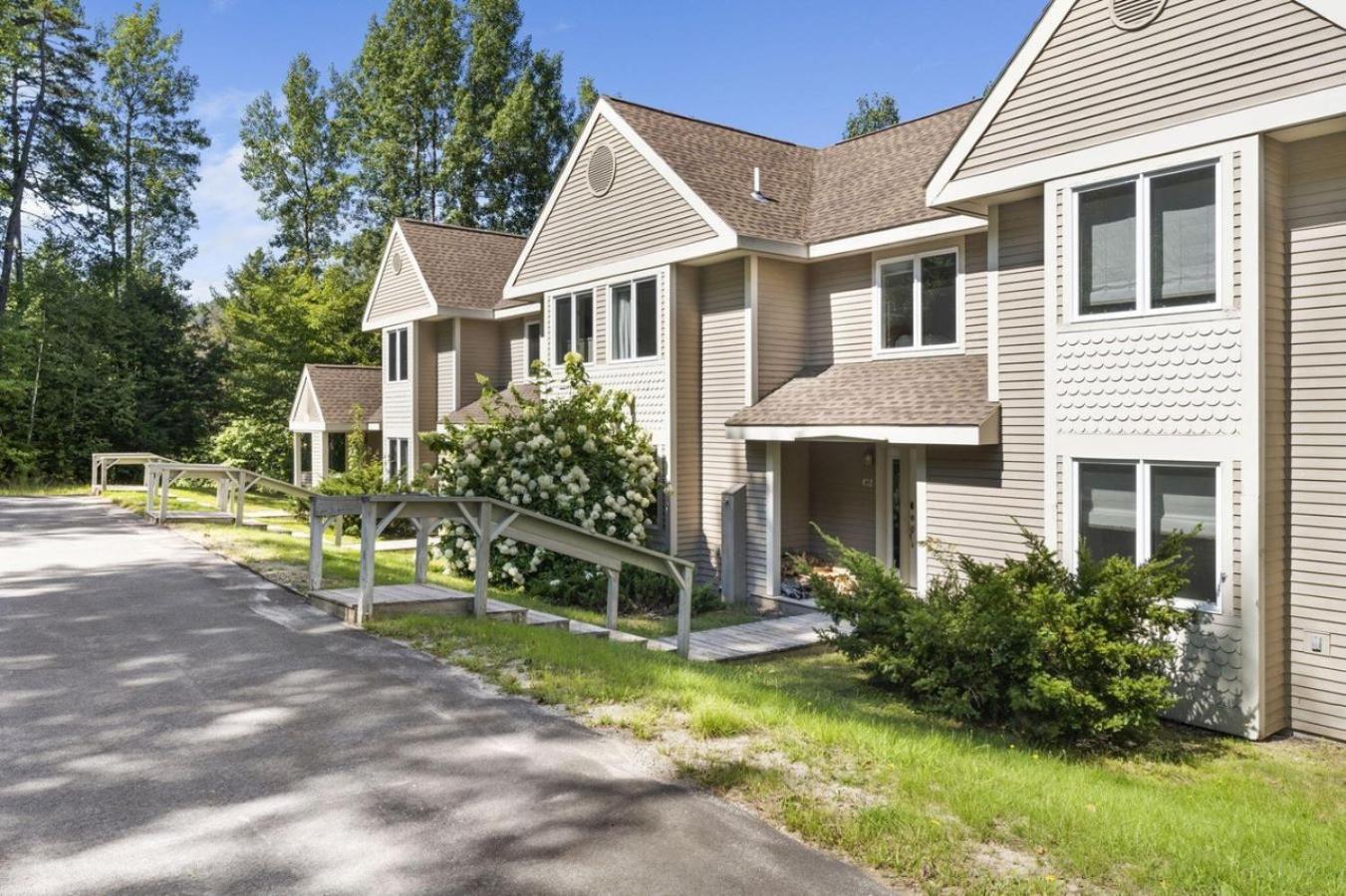 New host! Exceptional Sunday River Ski In Ski Out Condo view 3