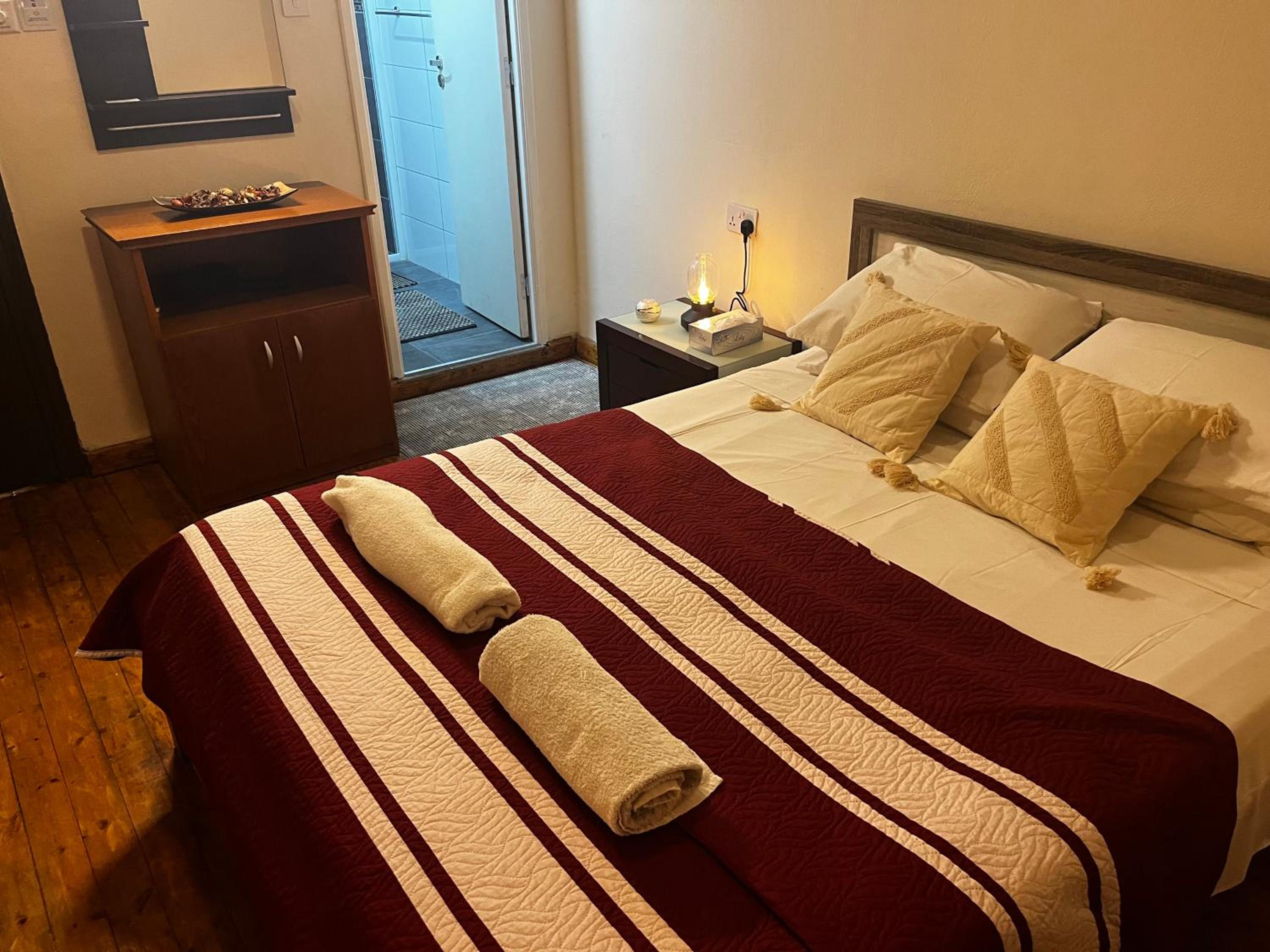Xanthis Hostel Nicosia City Centre
