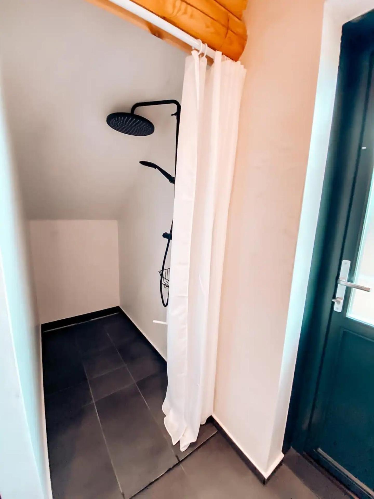 Pur Natur! Wandern und Skifahren - Trahütti Premium Lodges