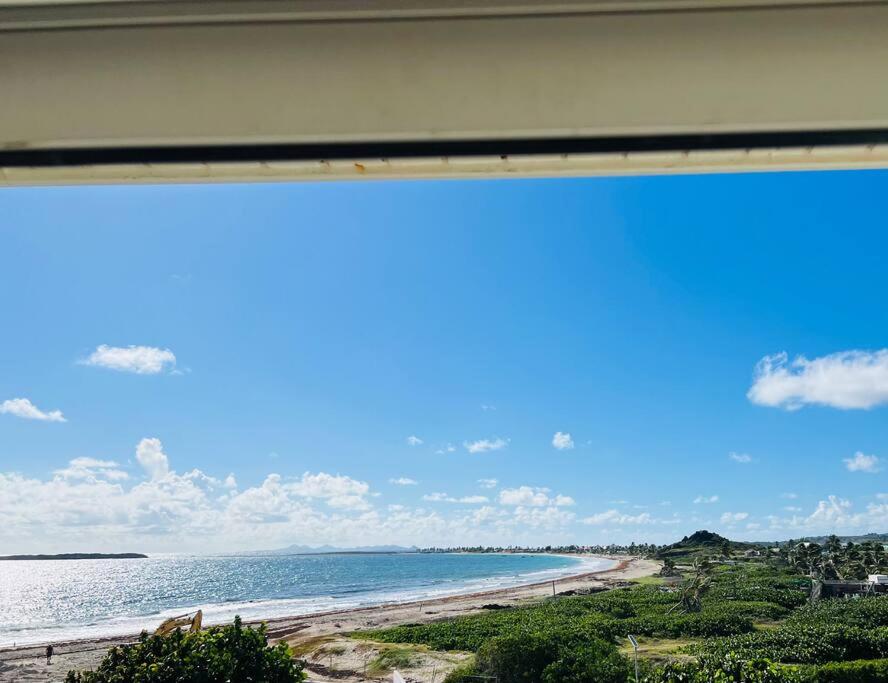 Mont Vernon Secret Magnifique studio sur la plage avec piscine Orient Bay
