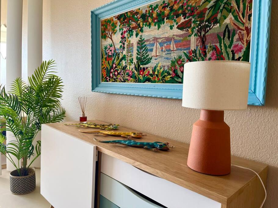 Mont Vernon Secret Magnifique studio sur la plage avec piscine Orient Bay