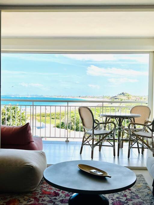 Mont Vernon Secret Magnifique studio sur la plage avec piscine Orient Bay