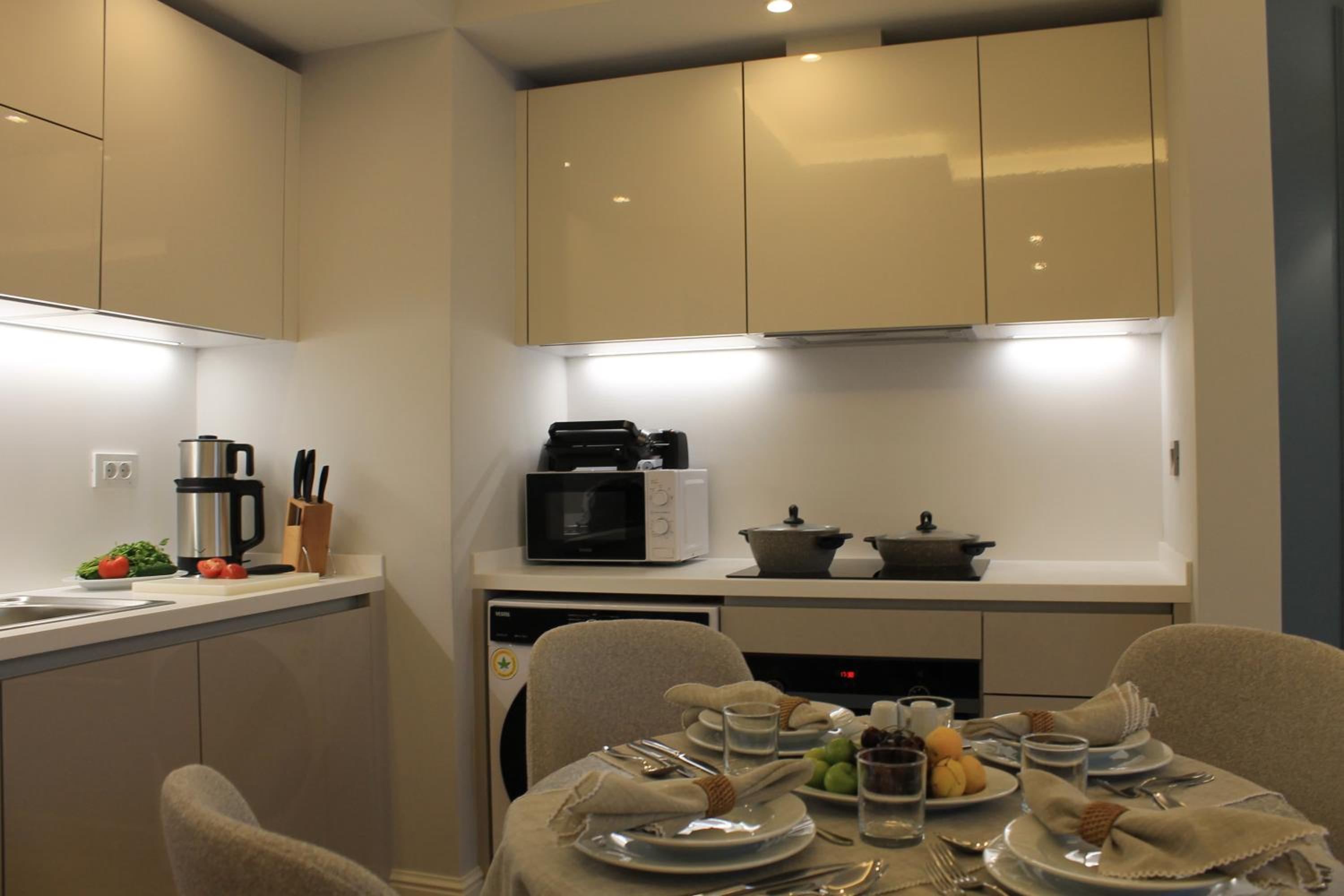 Garlon Residence - Image 163