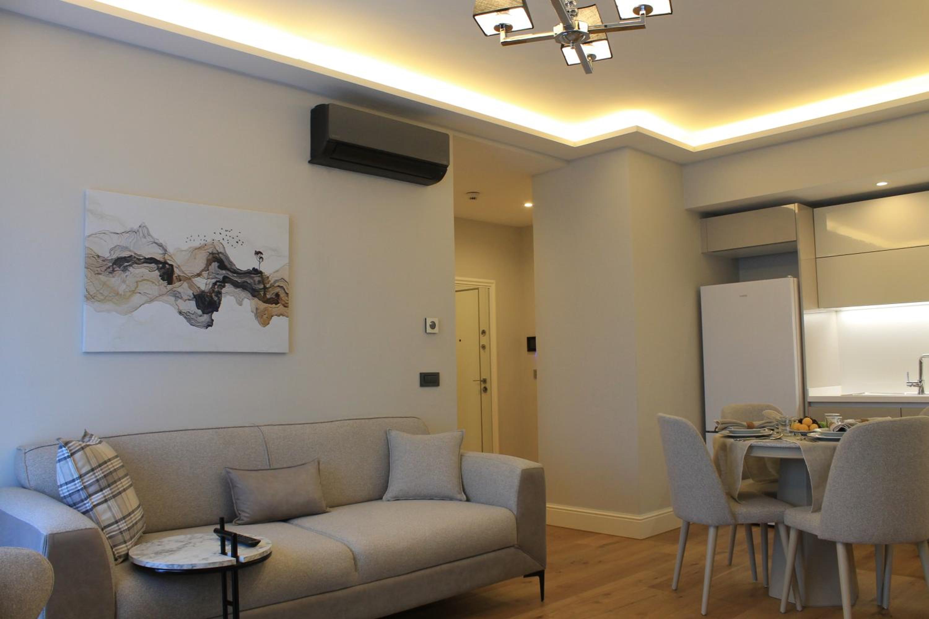 Garlon Residence - Image 172