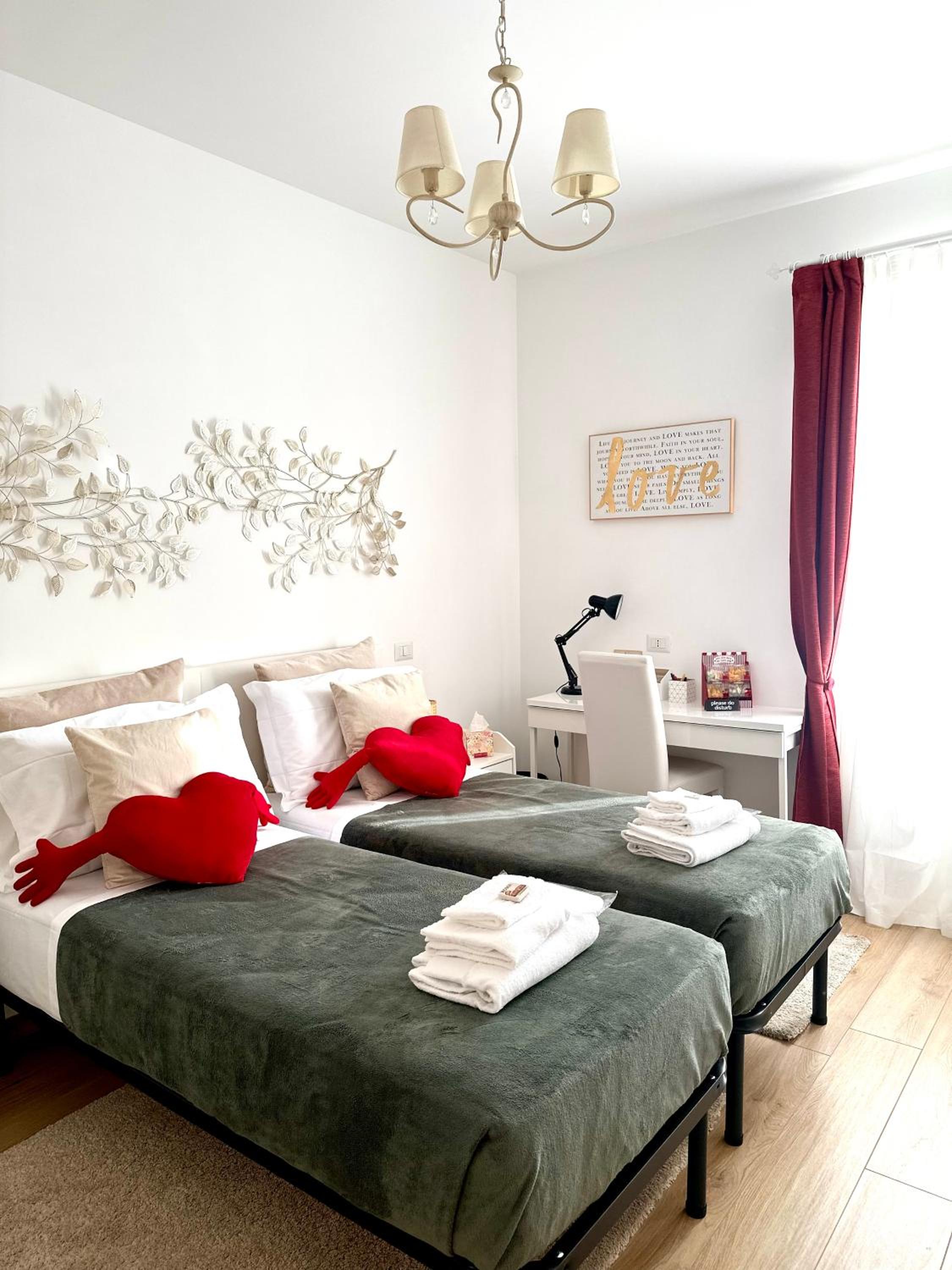 Gemelli-San Pietro-Trastevere-casa con posto auto
