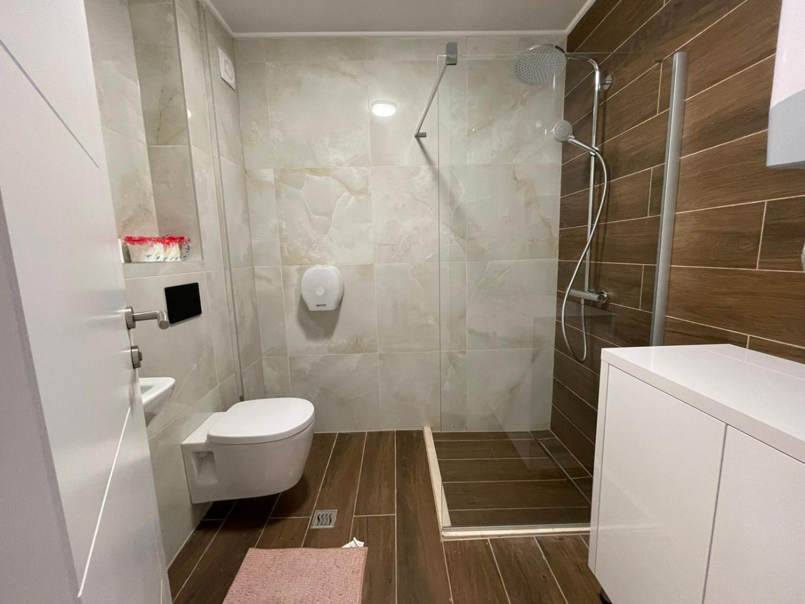 V5 Apartments