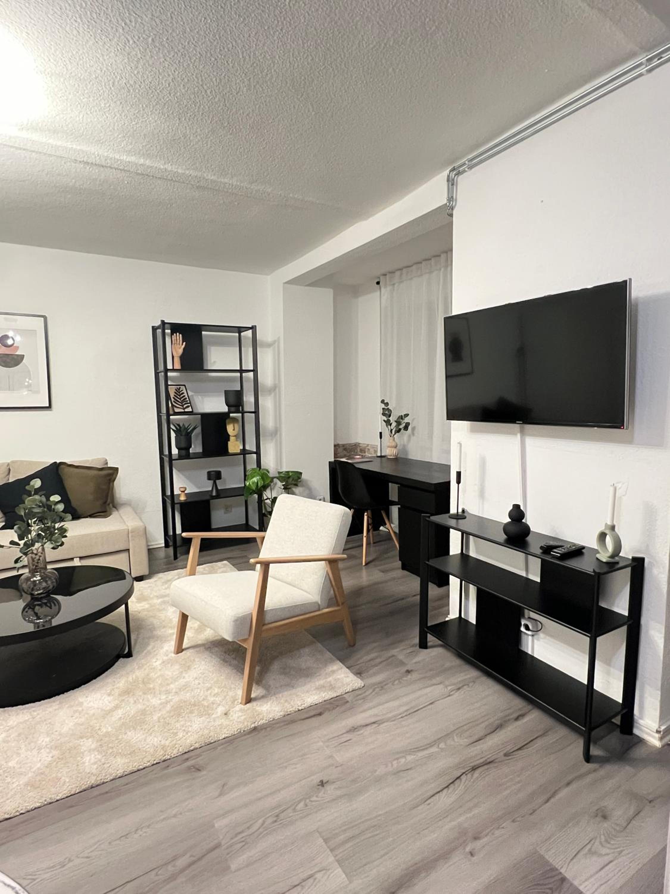 Wunderschönes Studio im P-Berg mit Pkw Stellplatz optional Buchbar