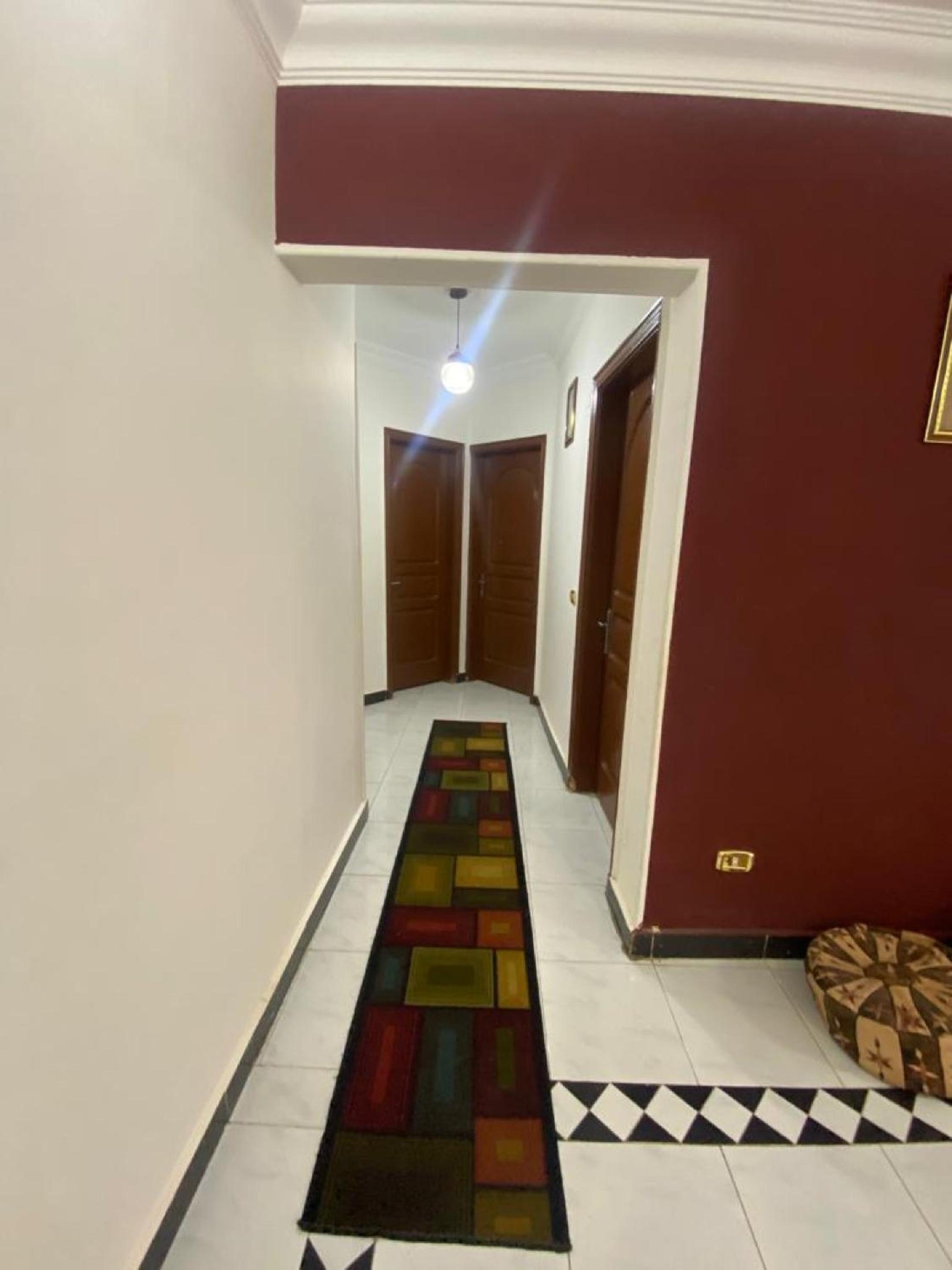 Pyramids & Sphinx View Apartment