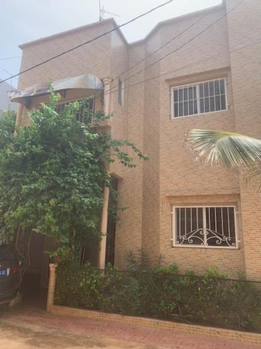 Un bel appartement dans une cité calme