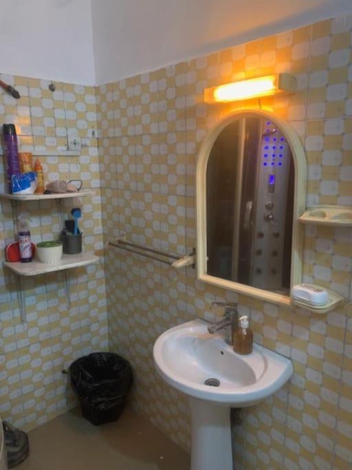 Un bel appartement dans une cité calme