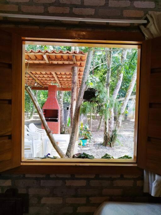 Sitio com jaccuzi, fogão a lenha