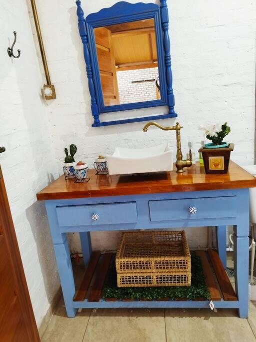 Sitio com jaccuzi, fogão a lenha