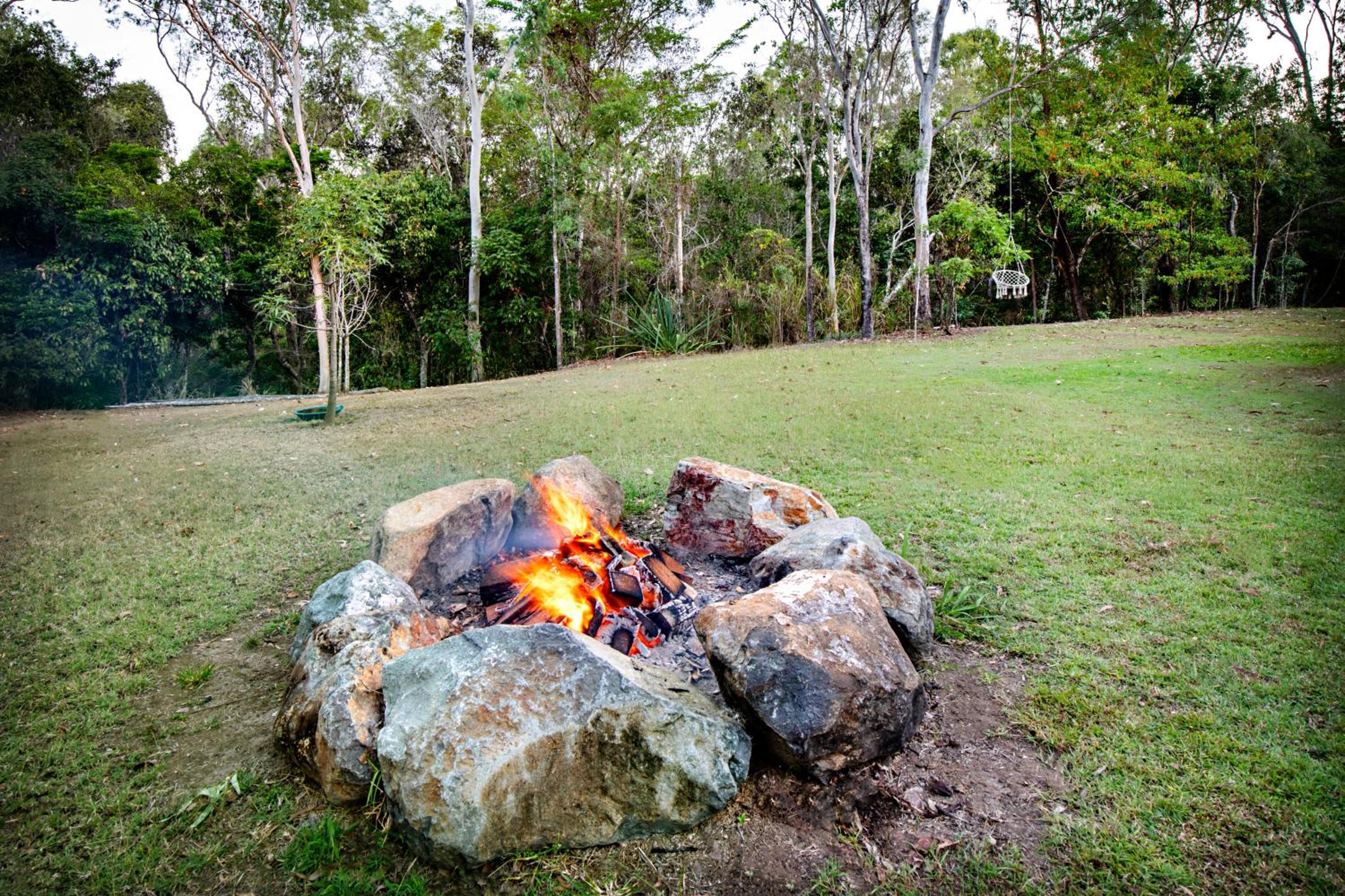 Airlie Beach Eco Cabins - Adults Only