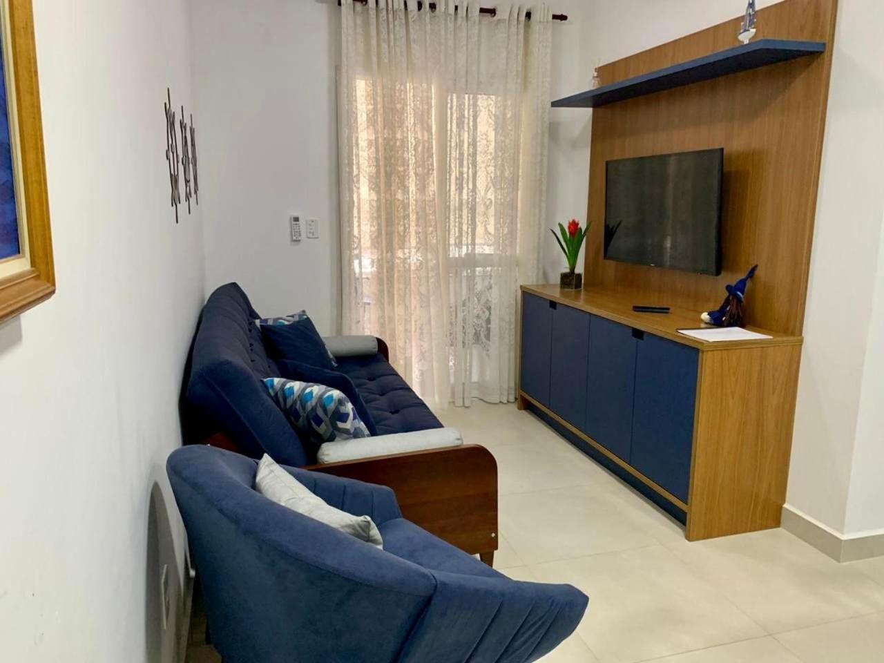 Apartamentos a 100m Praia das Toninhas PISCINA AQUECIDA