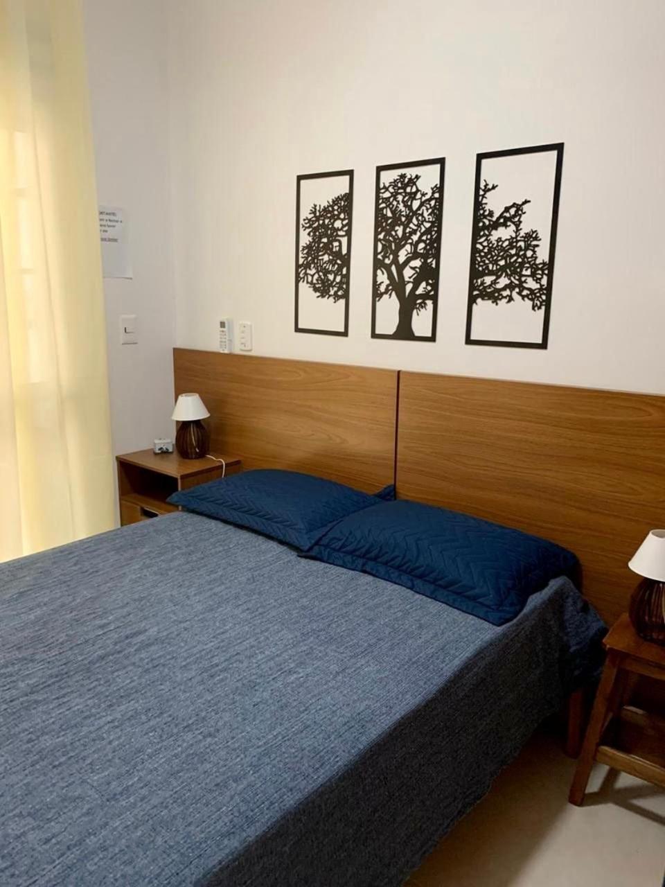 Apartamentos a 100m Praia das Toninhas PISCINA AQUECIDA